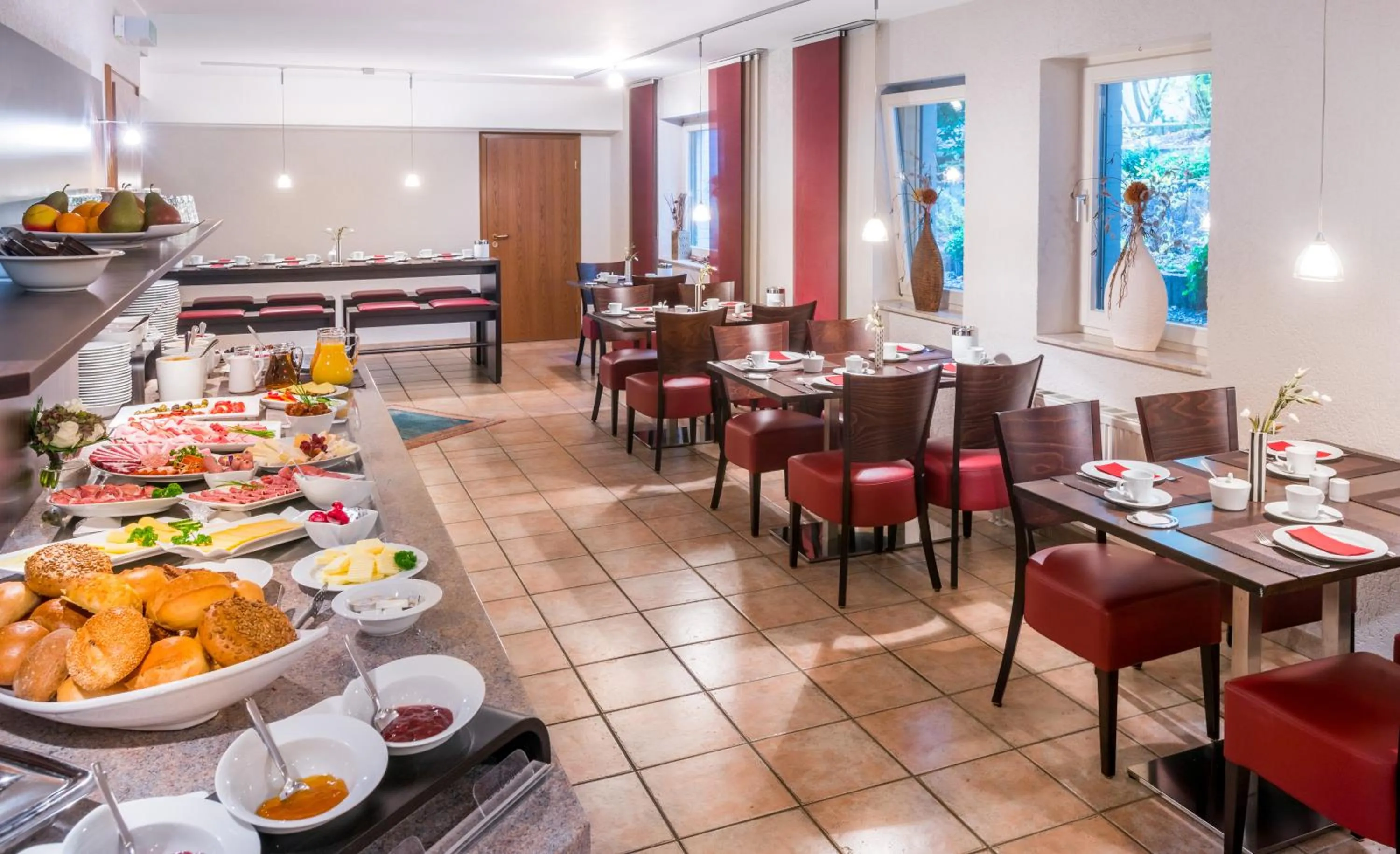 Buffet breakfast in Hotel Zur Krone