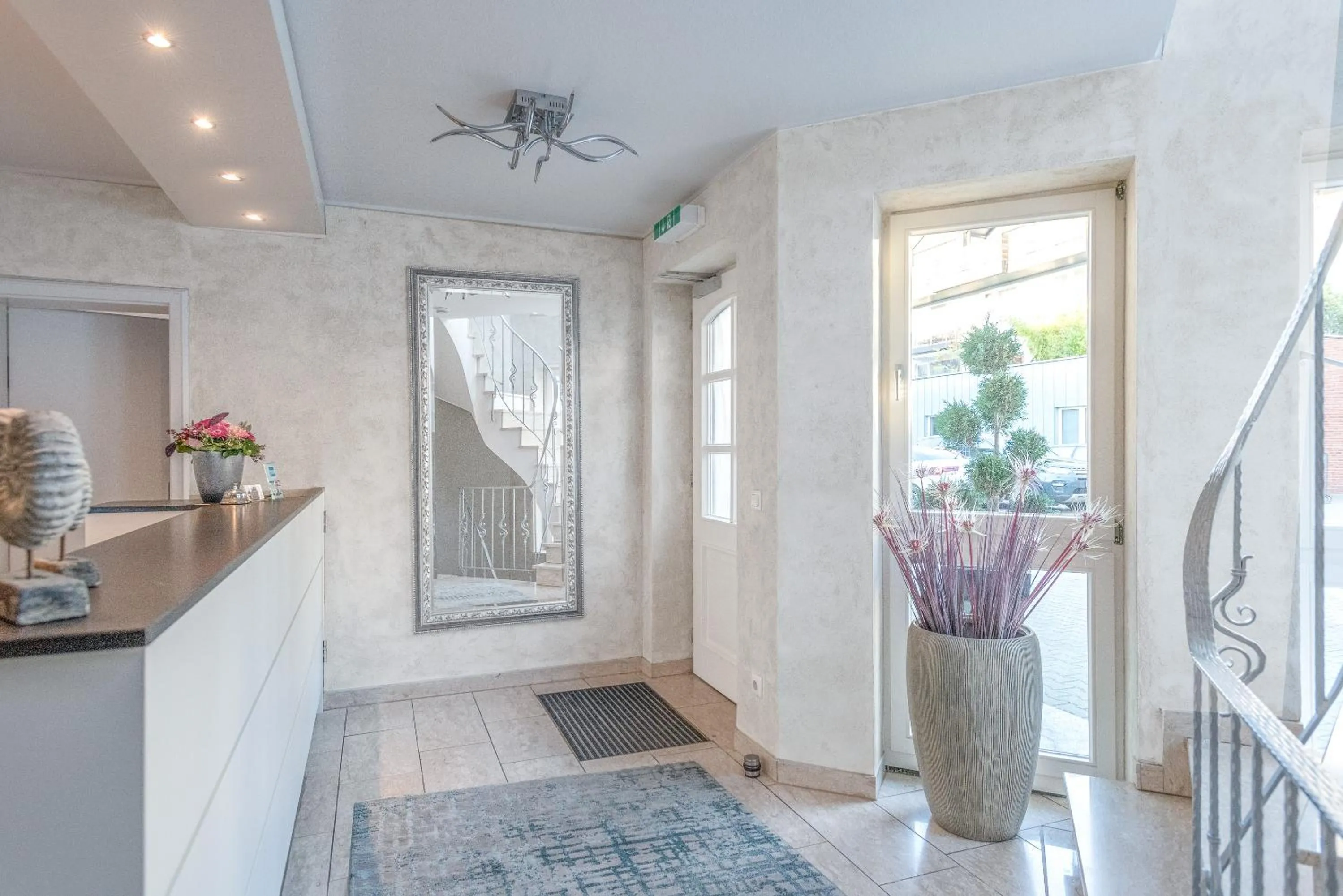 Lobby or reception in Hotel Zur Krone