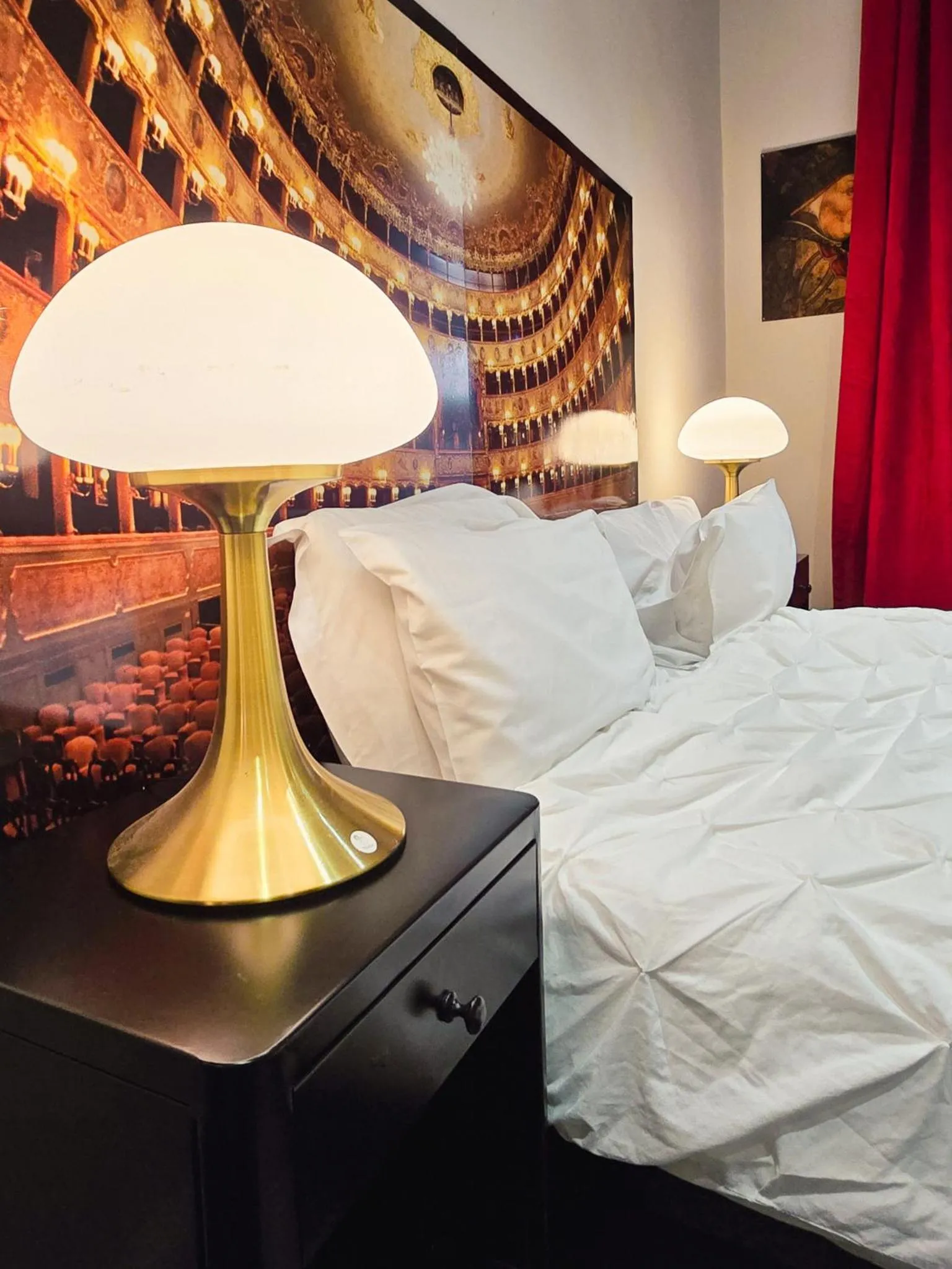 Bed in Hôtel Les Voyageurs