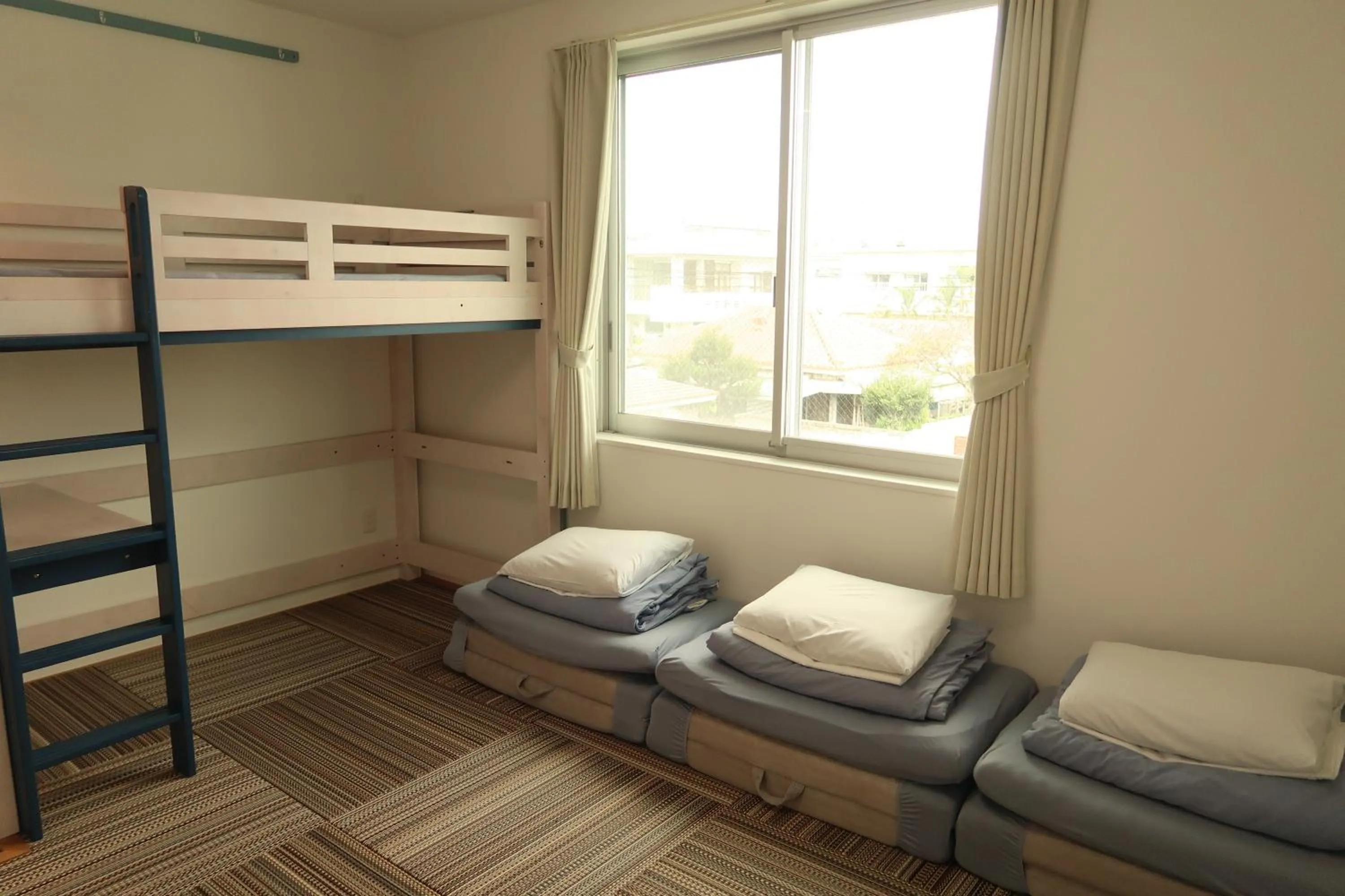 Bed in HOSTEL SunTerrace Ishigaki