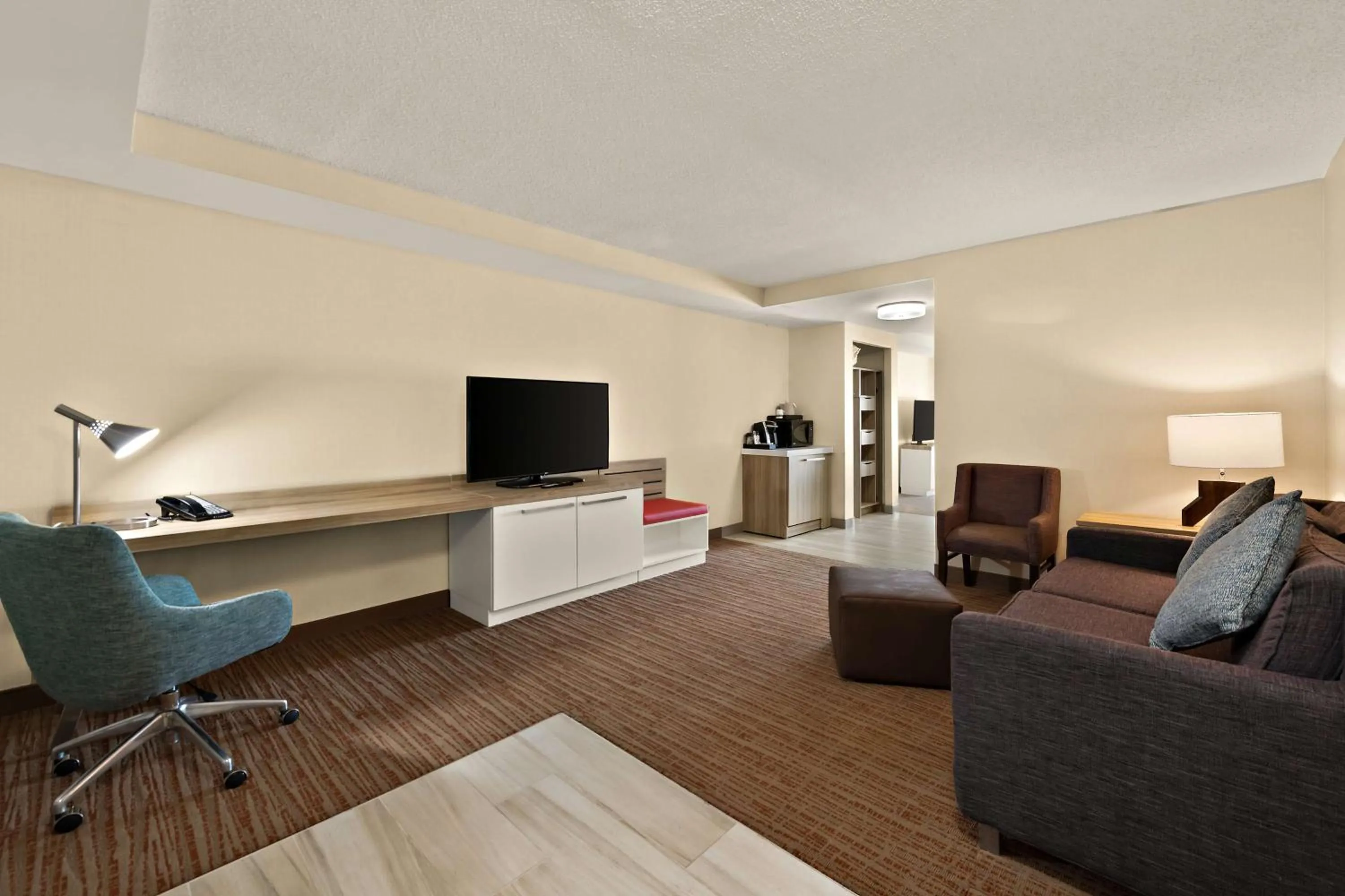 Bedroom in Hilton Garden Inn Williamsburg