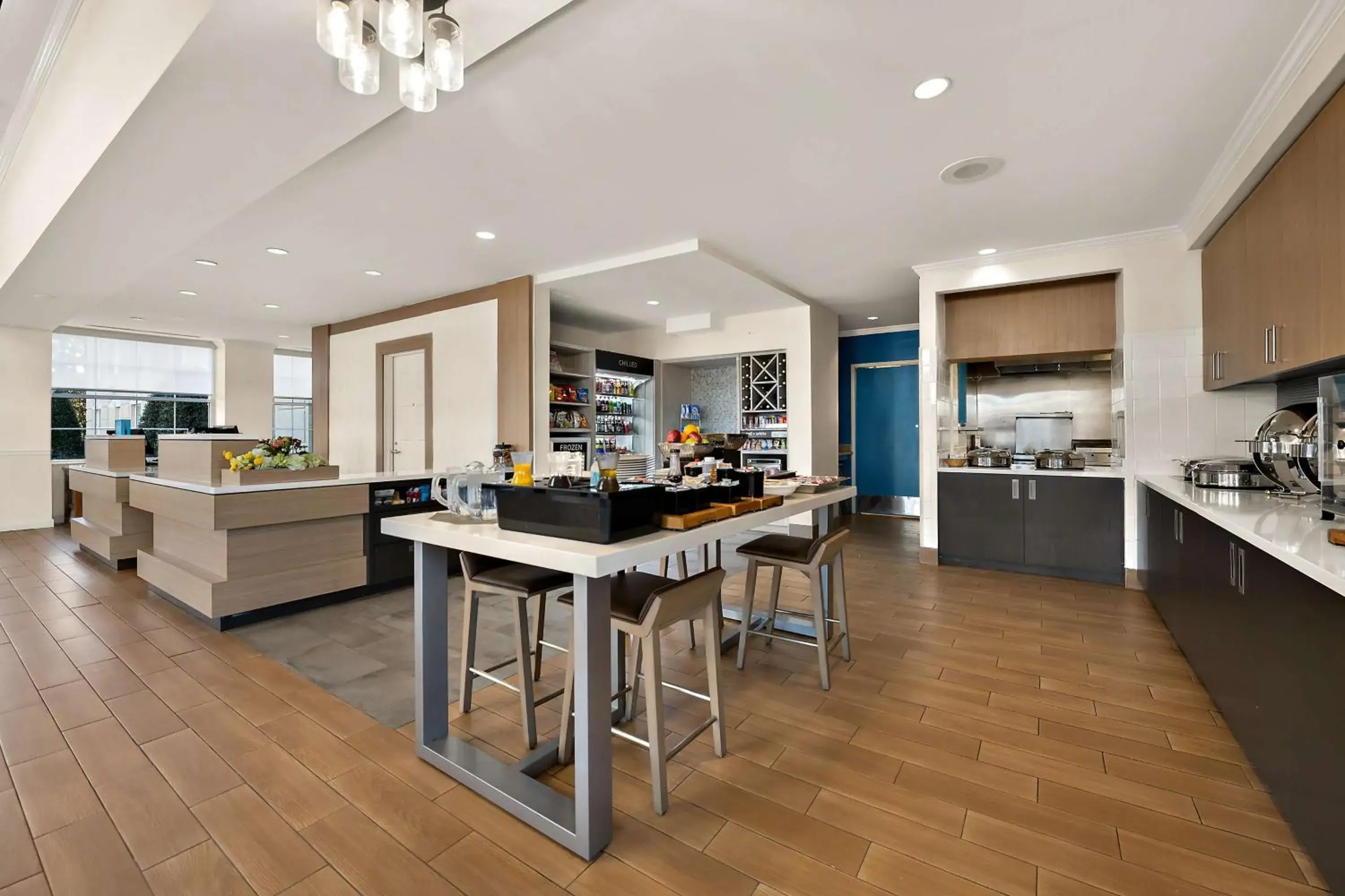 Breakfast in Hilton Garden Inn Williamsburg Breakfast in Hilton Garden Inn Williamsburg