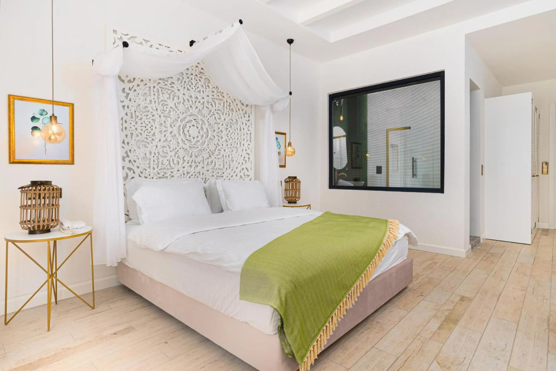 Bed in Hotel Karbel Sun