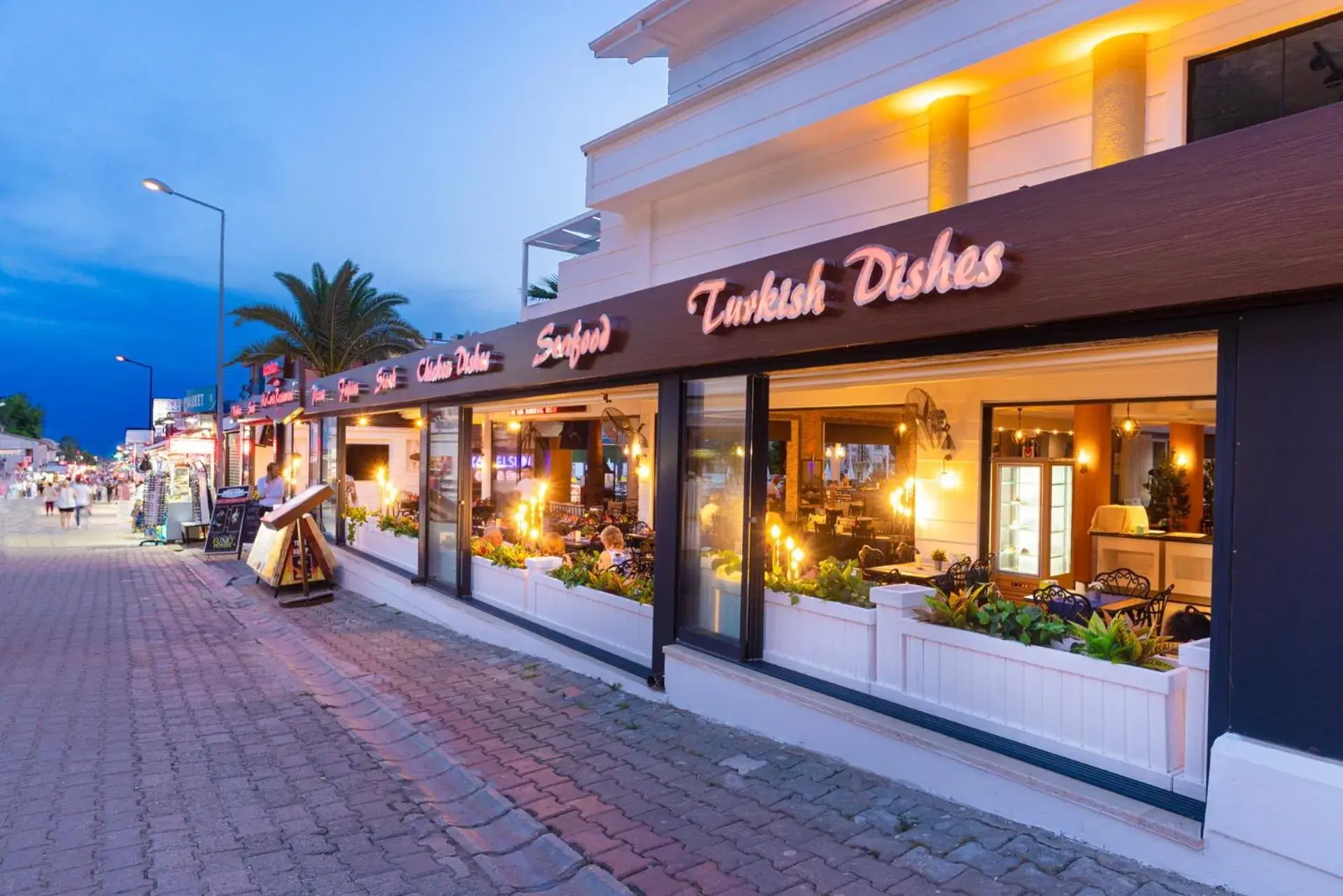 Restaurant/places to eat in Hotel Karbel Sun Restaurant/places to eat in Hotel Karbel Sun