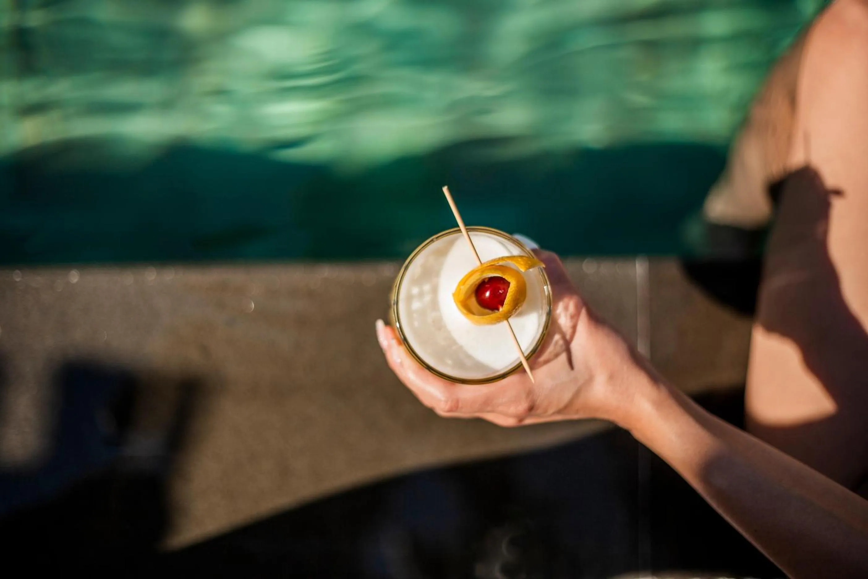 Swimming pool in Hotel Karbel Sun