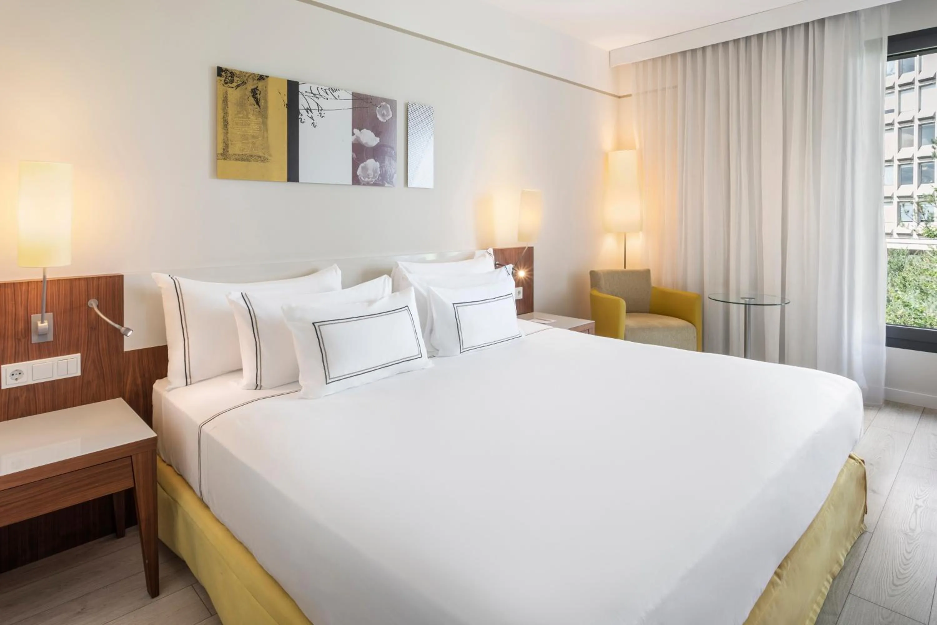 Bed in Melia Luxembourg