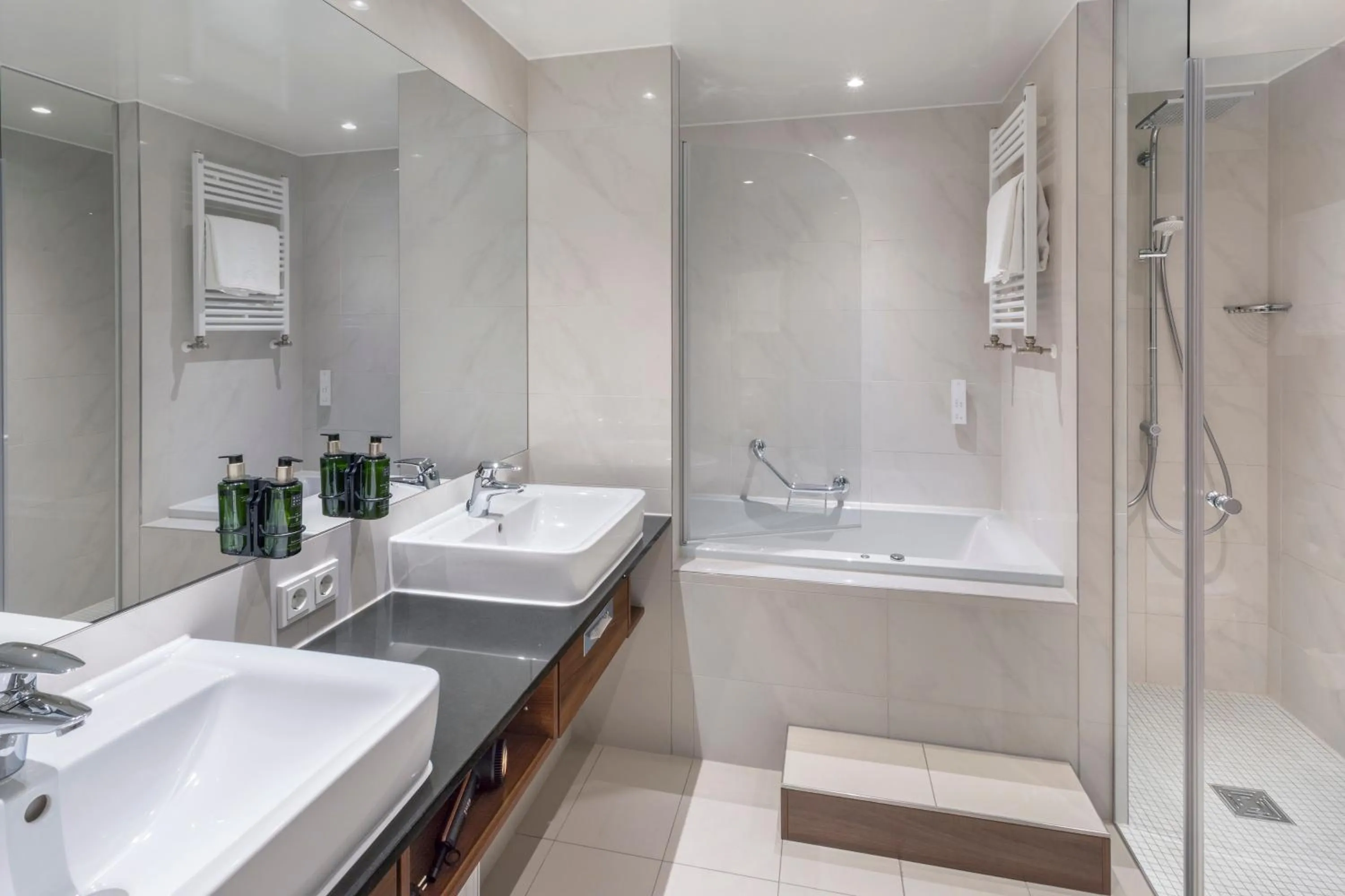 Bathroom in Melia Luxembourg