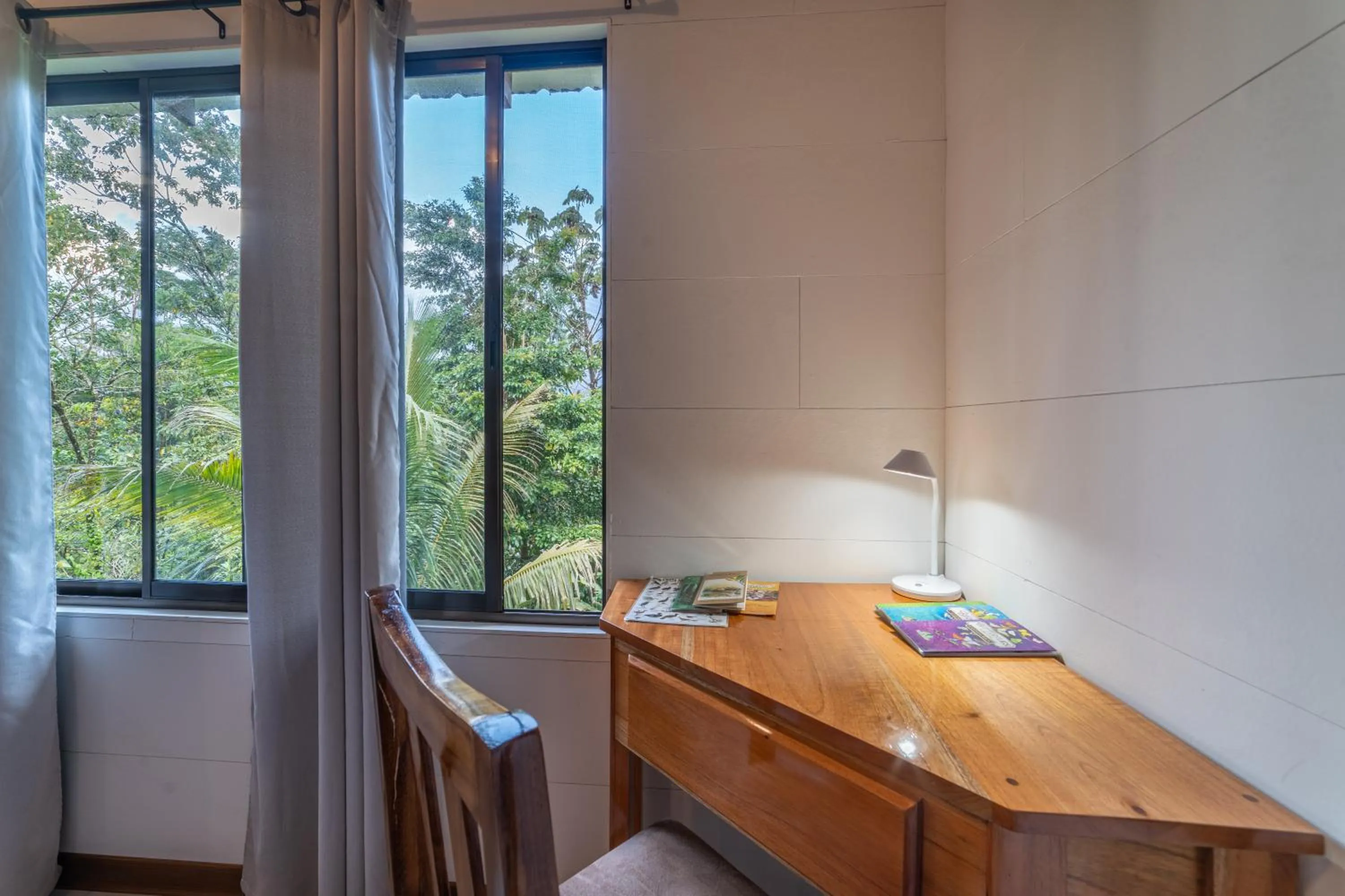 Bedroom in Aves de Tierras Altas