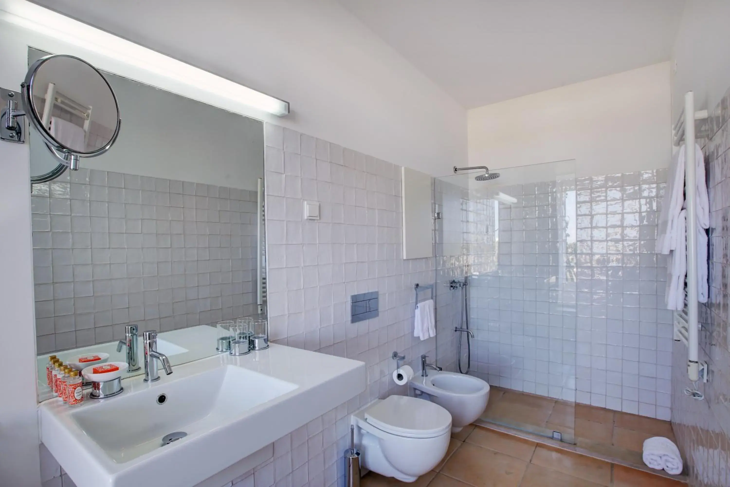 Bathroom in Bom Sucesso Resort Bathroom in Bom Sucesso Resort