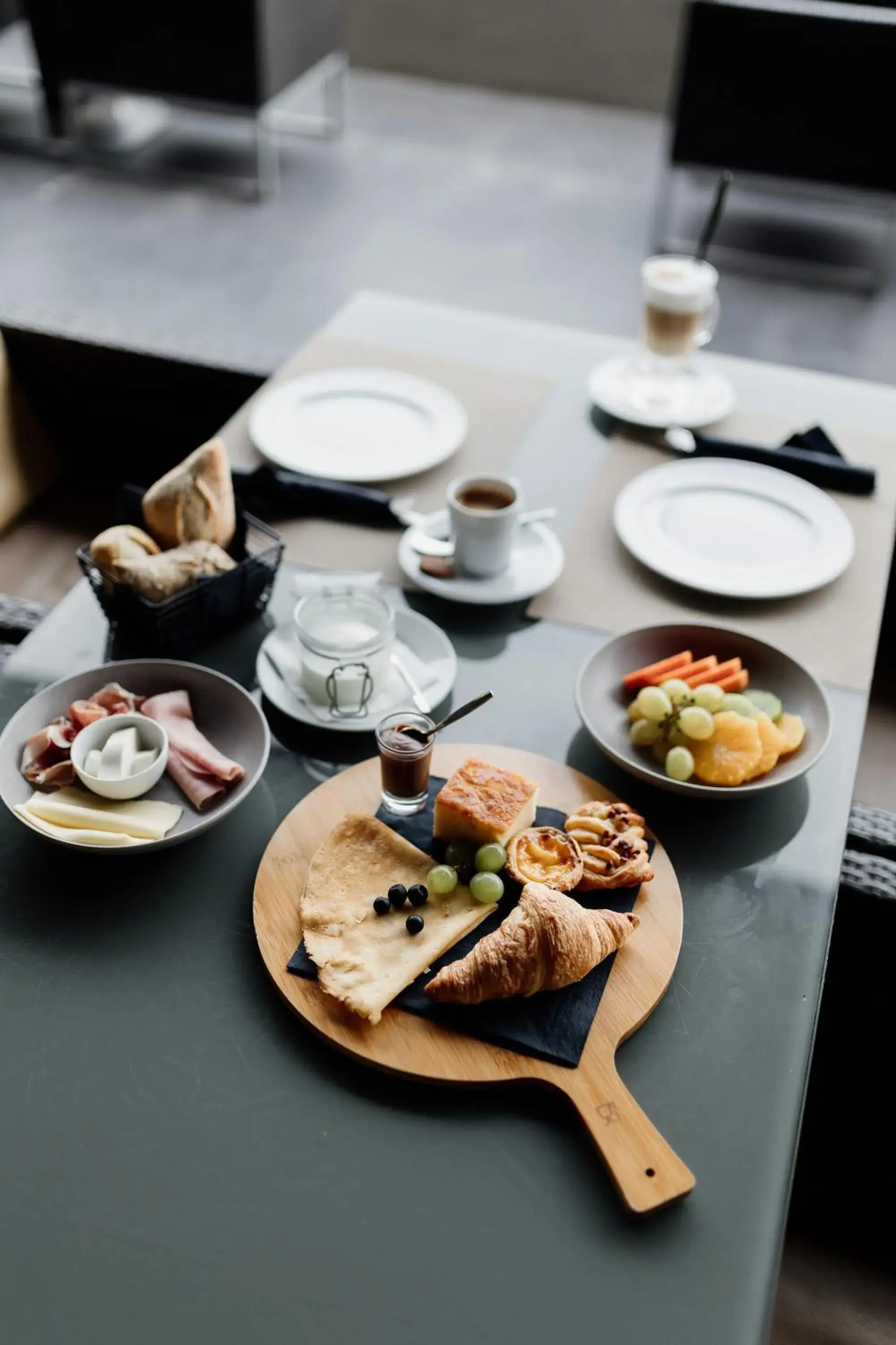 Breakfast in Bom Sucesso Resort Breakfast in Bom Sucesso Resort