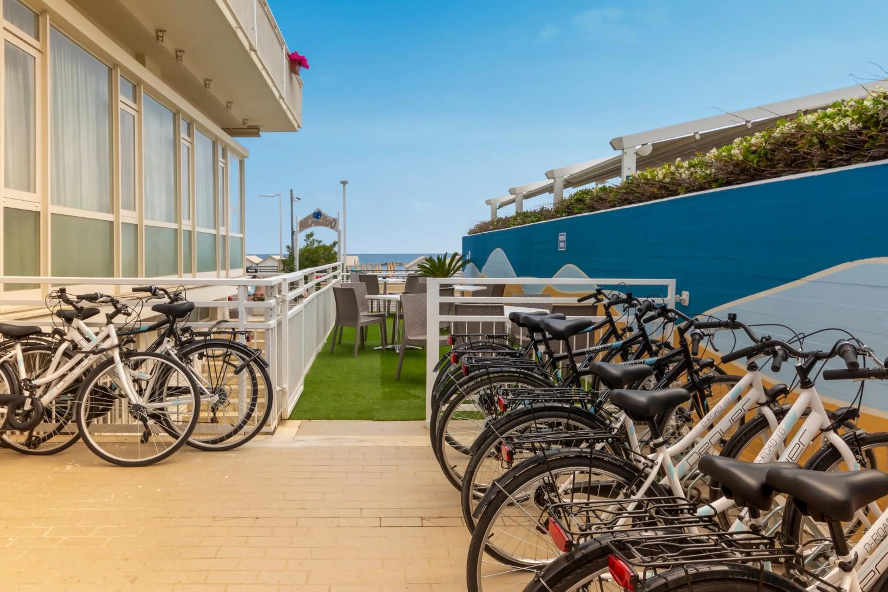 Day in Hotel President's