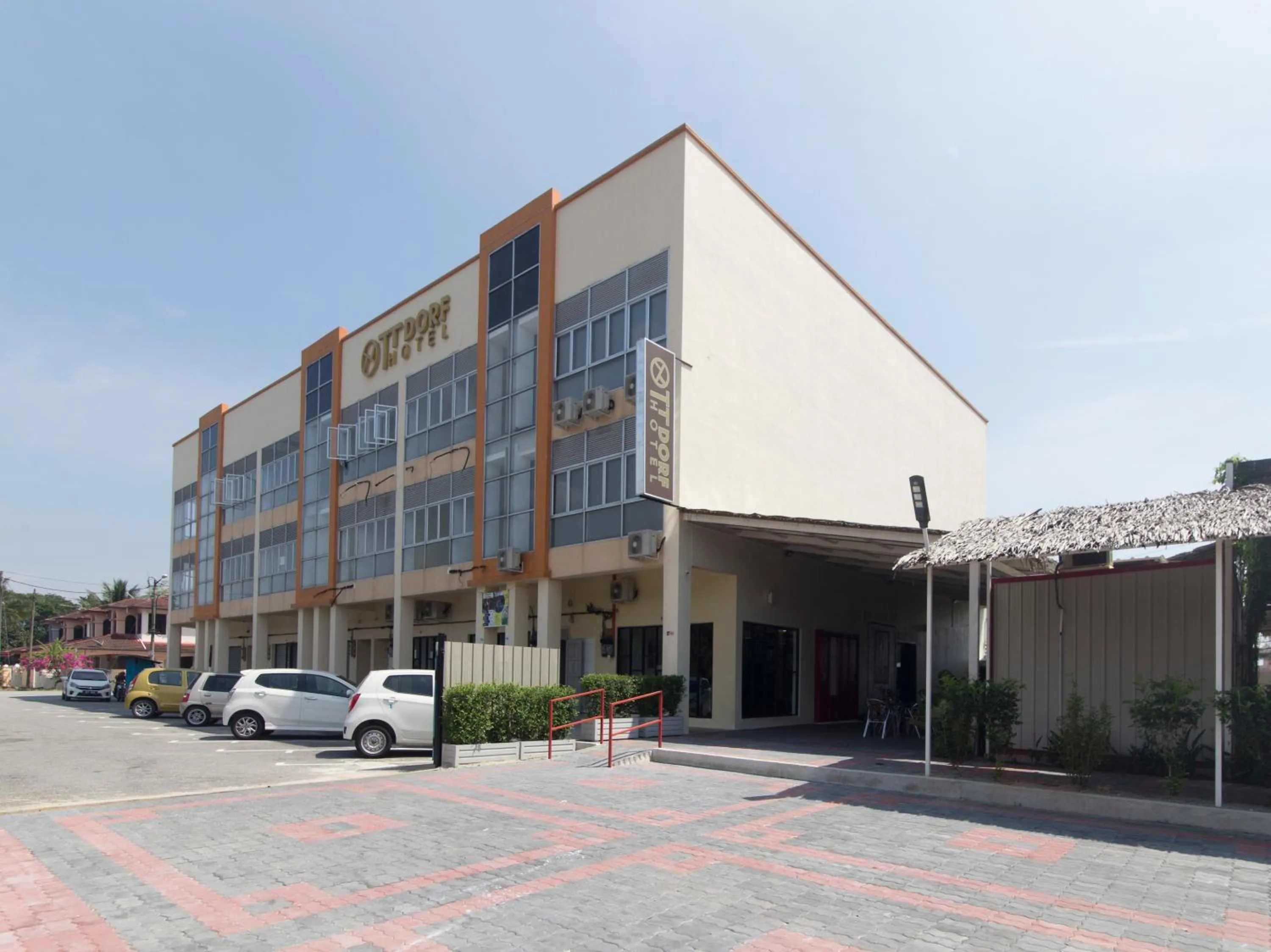 Facade/entrance in TT Dorf Hotel Matang