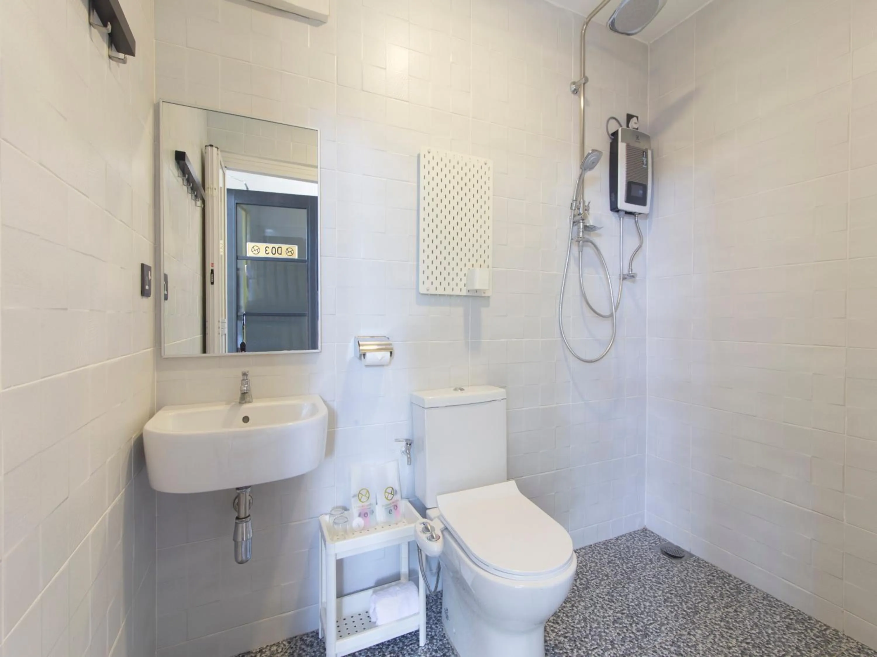 Bathroom in TT Dorf Hotel Matang