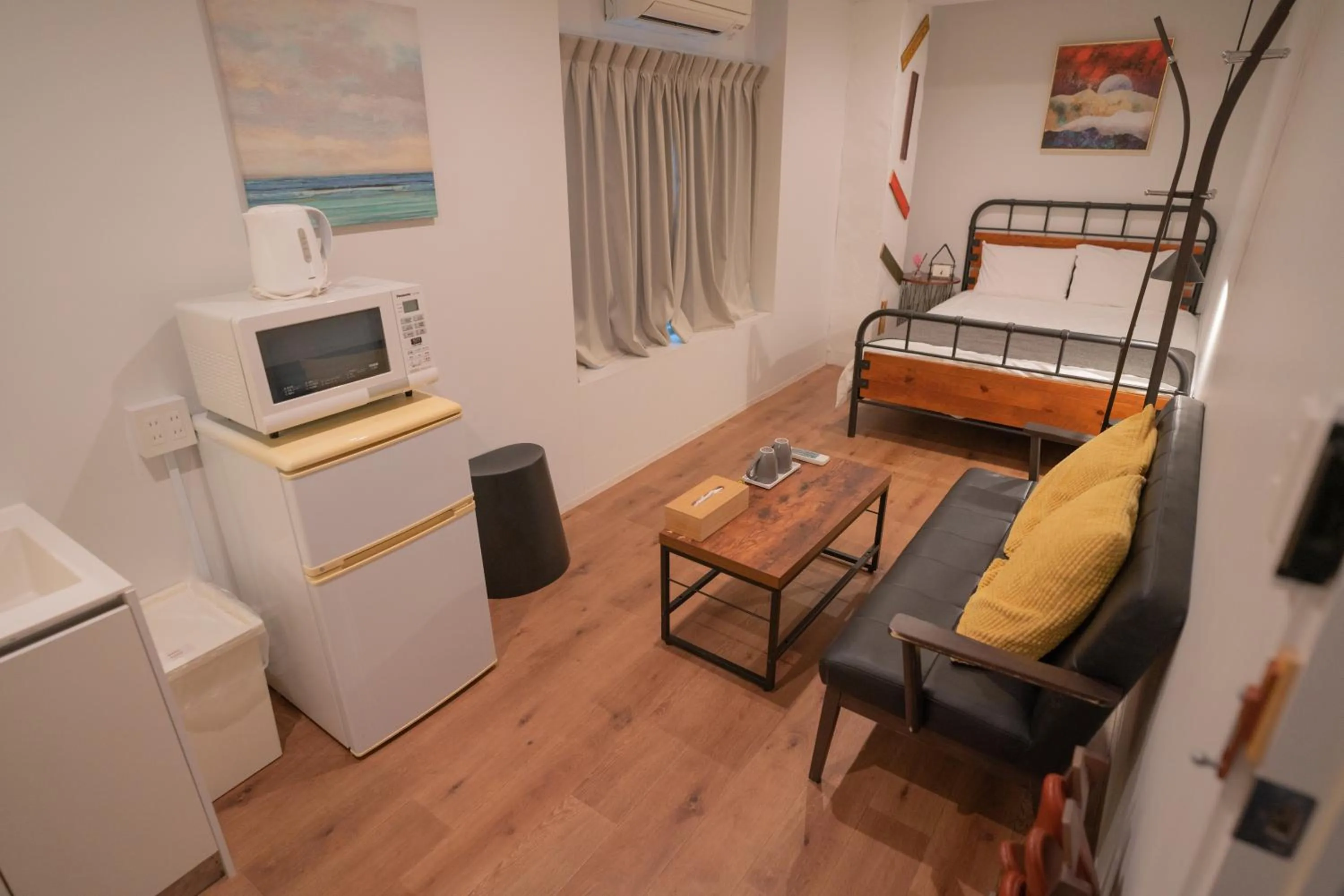 Bed in Yeah Room Namba