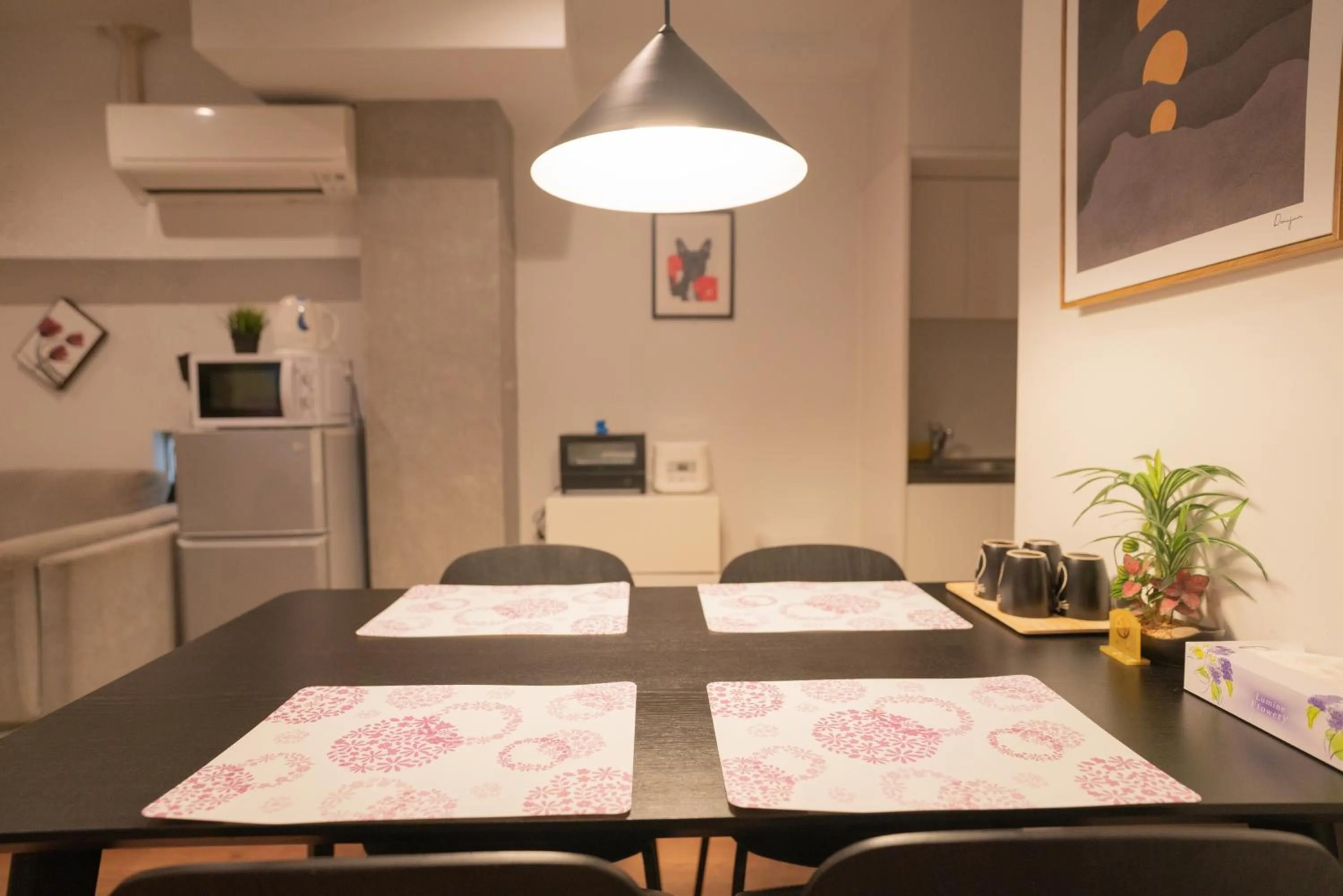 Bed in Yeah Room Namba