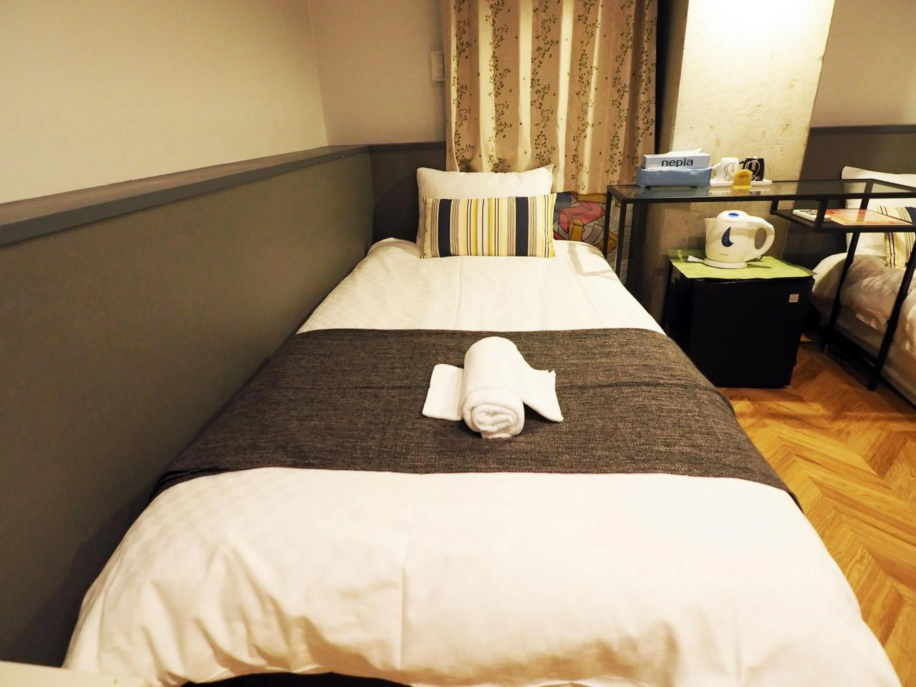 Bed in Yeah Room Namba