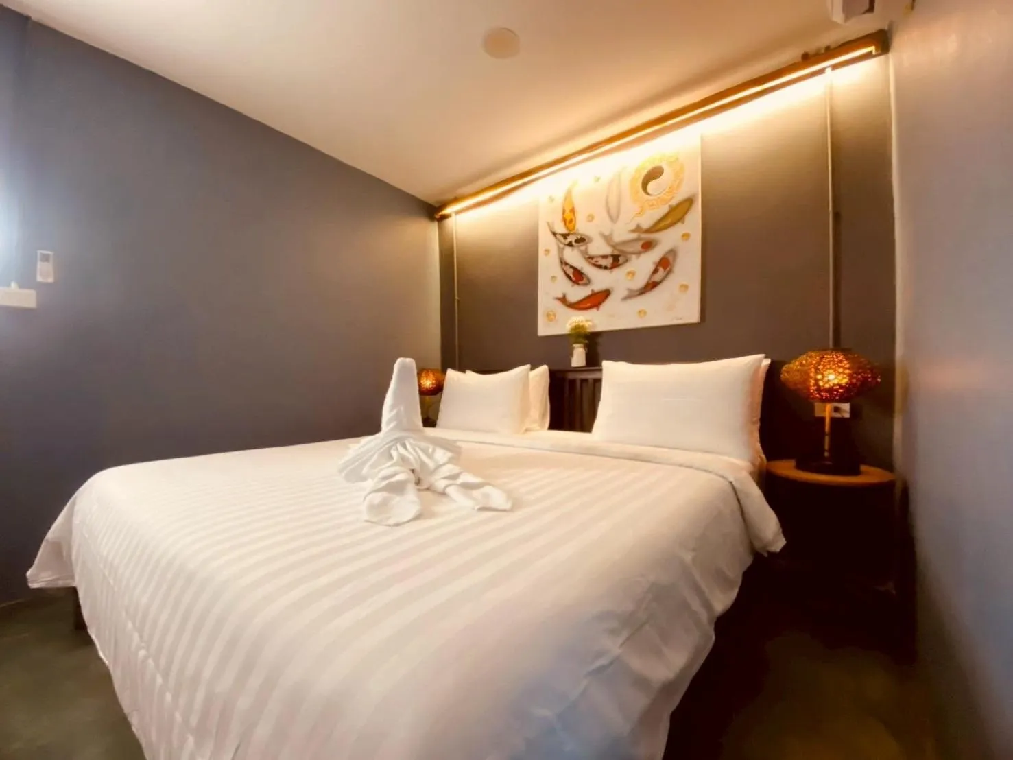 Decorative detail, Bed in Cicada Lanta