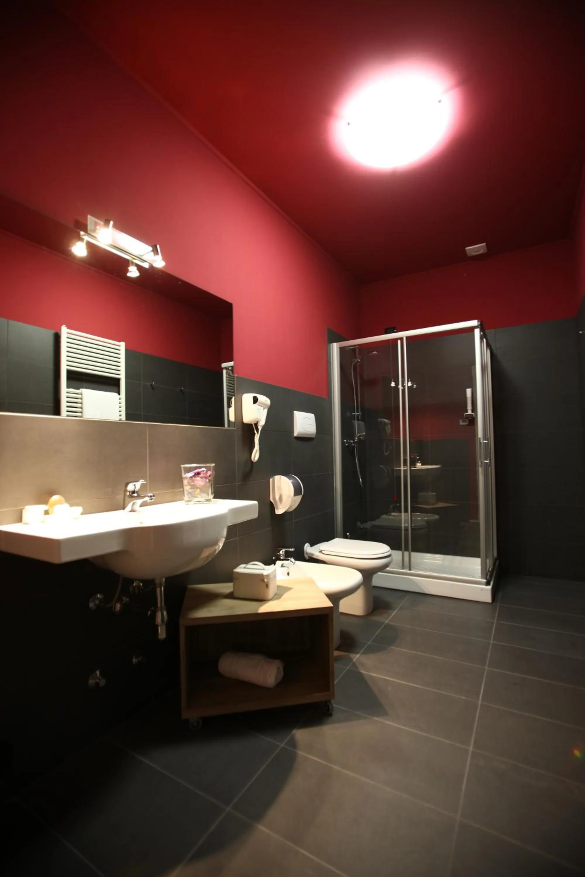 Bathroom in Valtidone Hotel