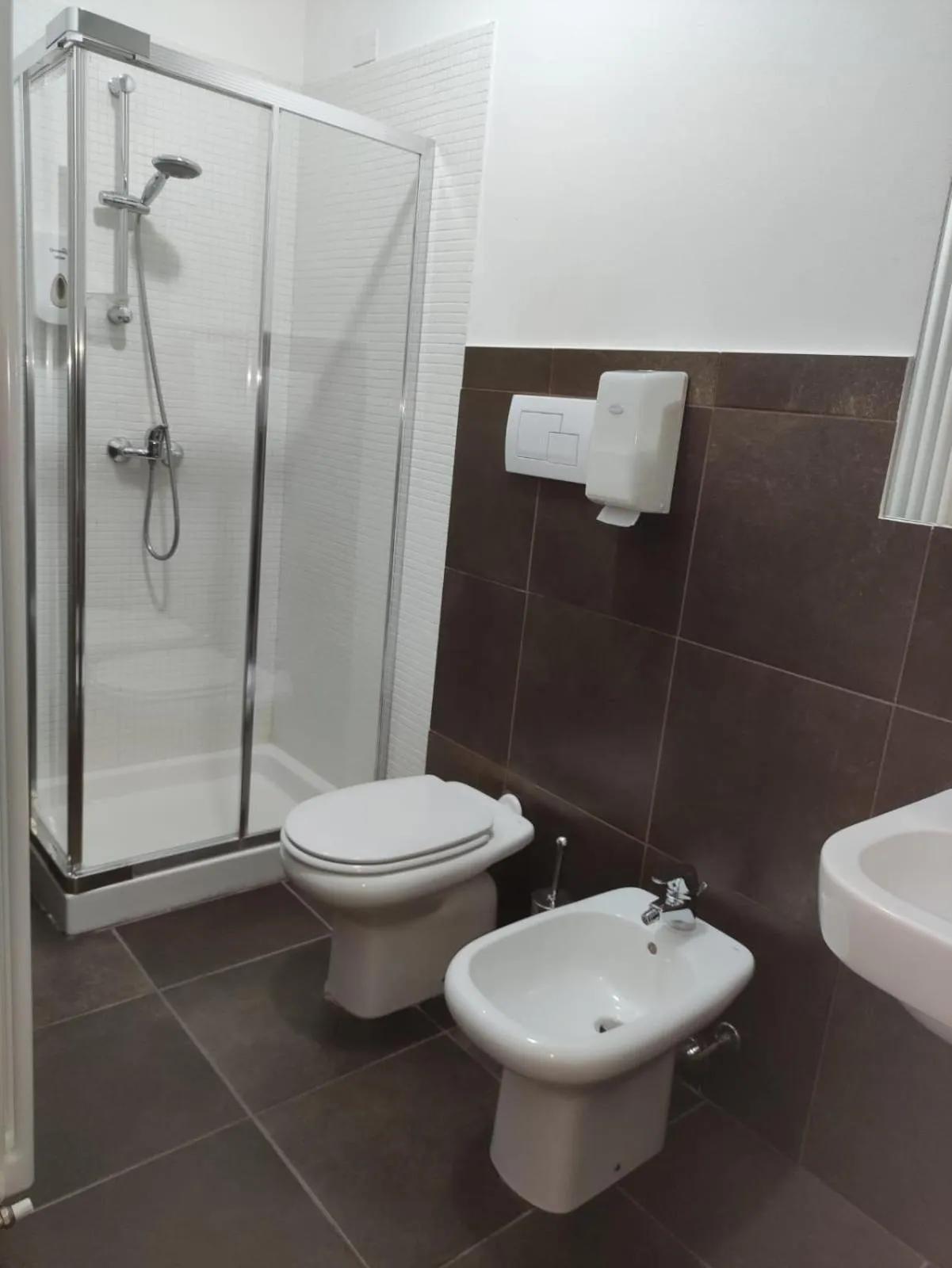 Bathroom in Valtidone Hotel