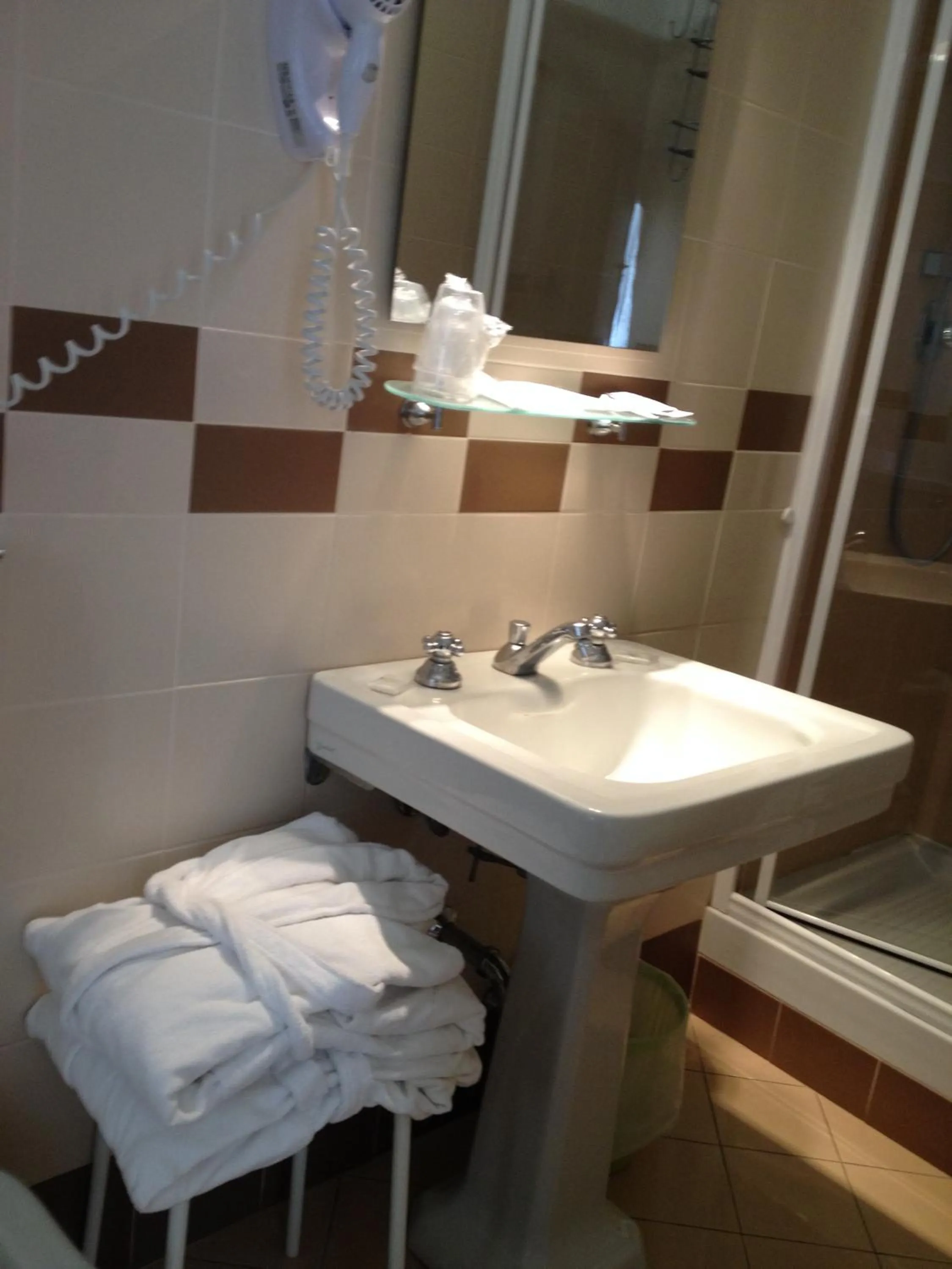 Bathroom in Albergo Giugni