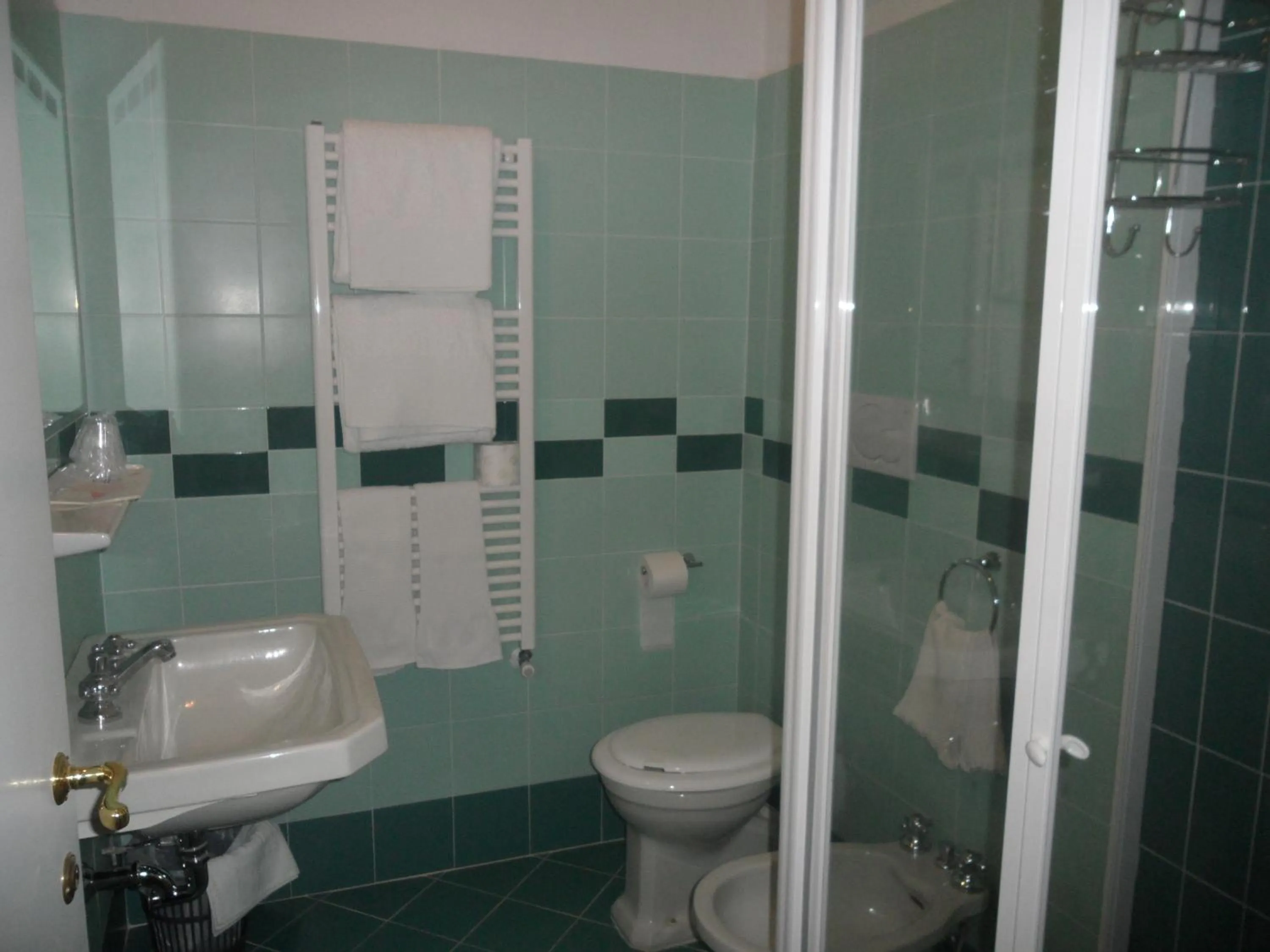 Bathroom in Albergo Giugni