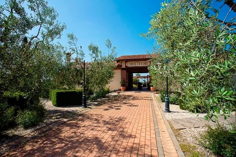 Facade/entrance in Corte In Fiore
