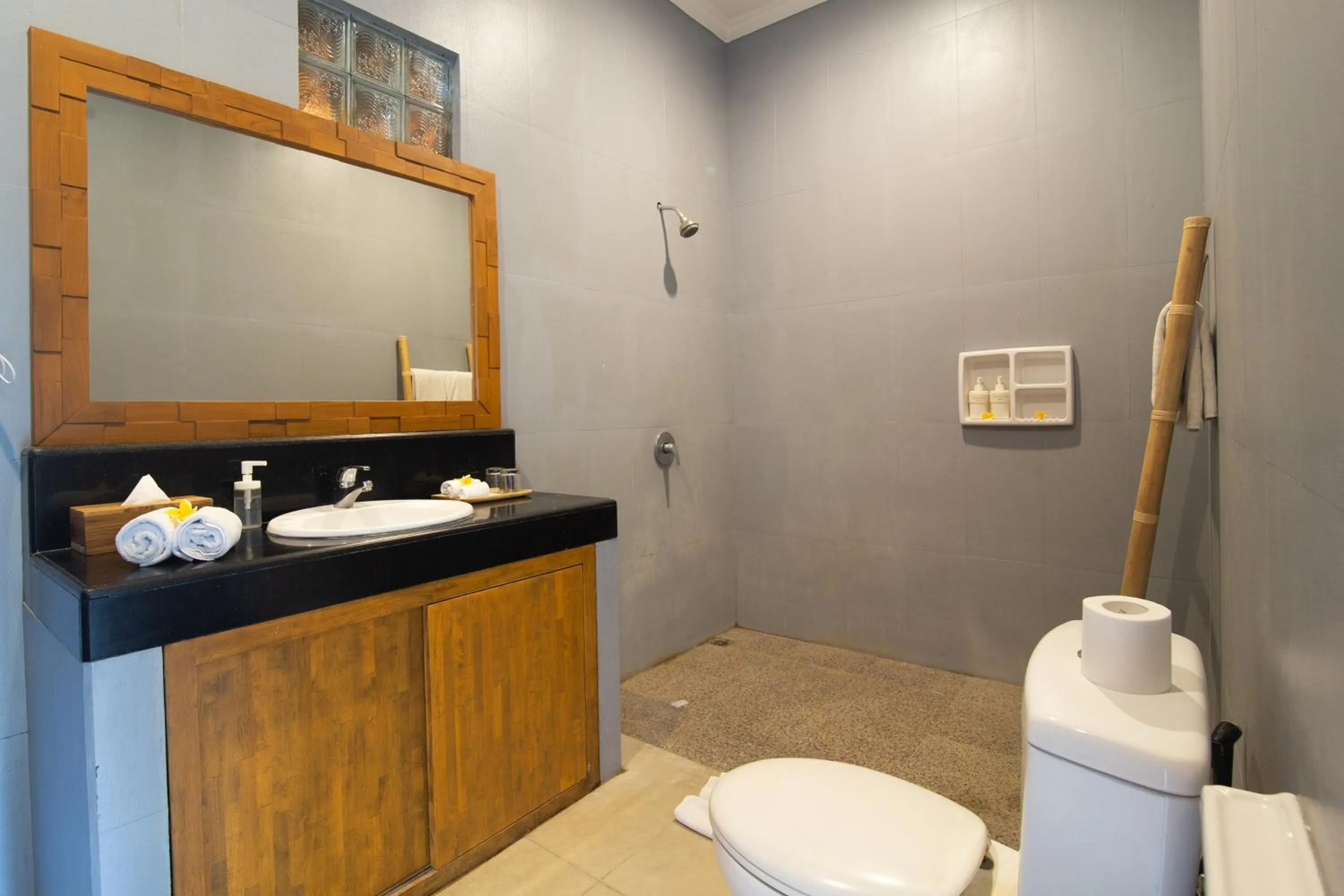 Bathroom in Villa Verano at Echo Beach Canggu