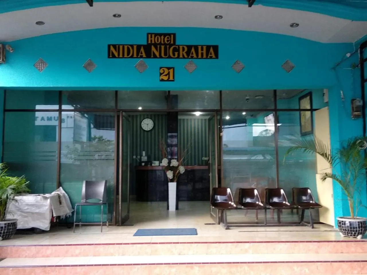 RedDoorz near Yuki Simpang Raya Mall Medan 2