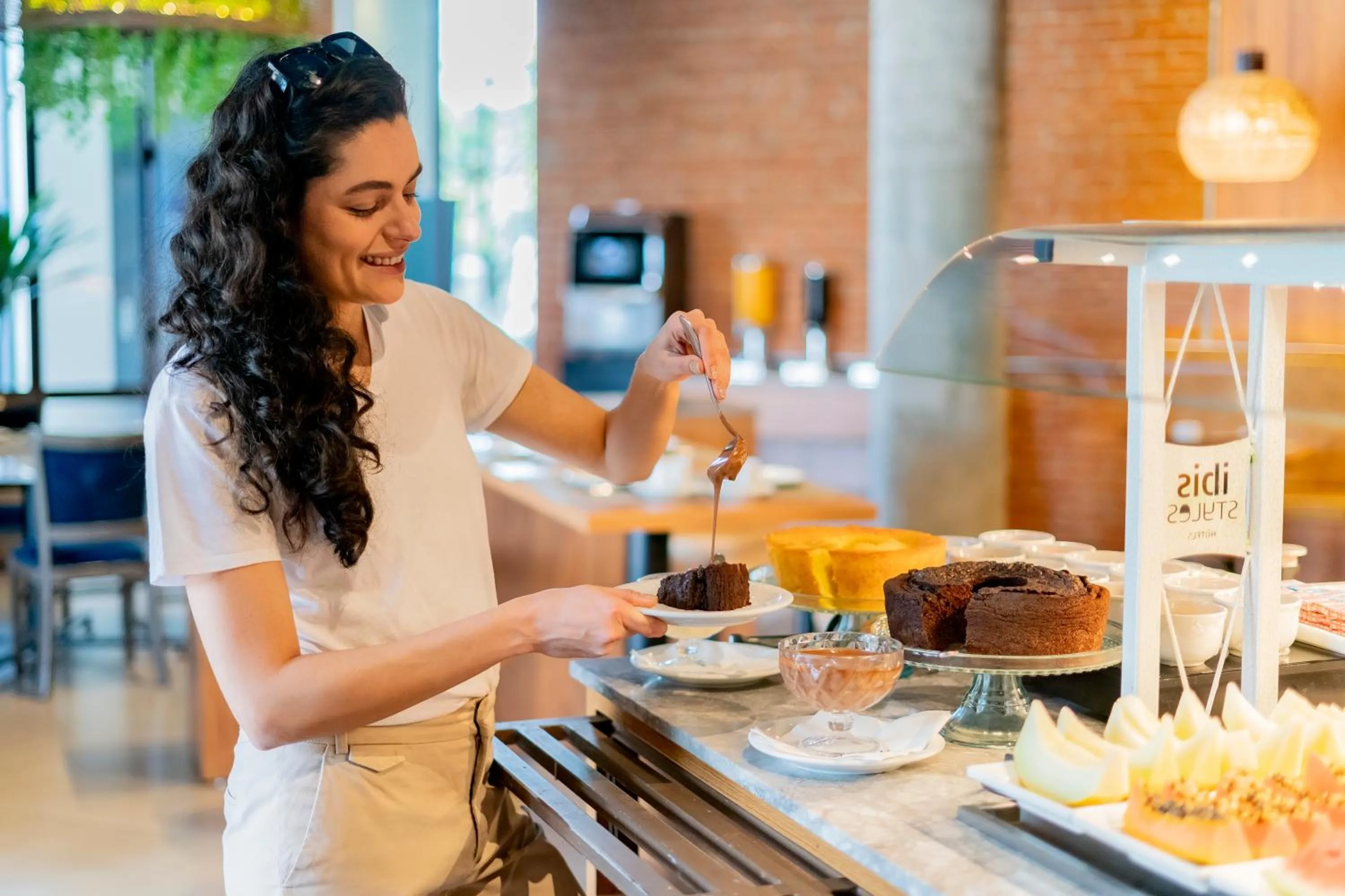 Buffet breakfast in ibis Styles Sorocaba Santa Rosalia