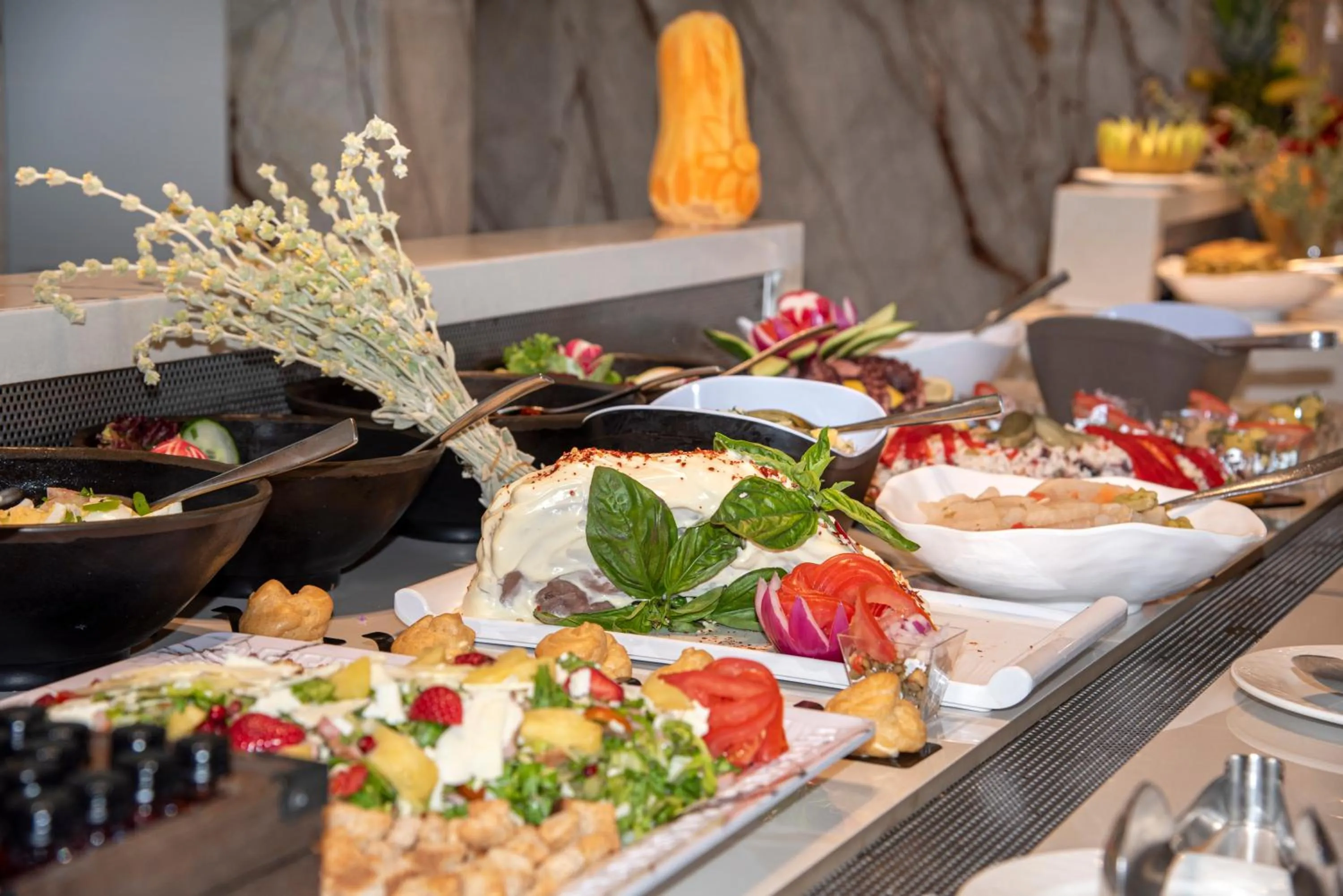 Vantaris Luxury Beach Resort