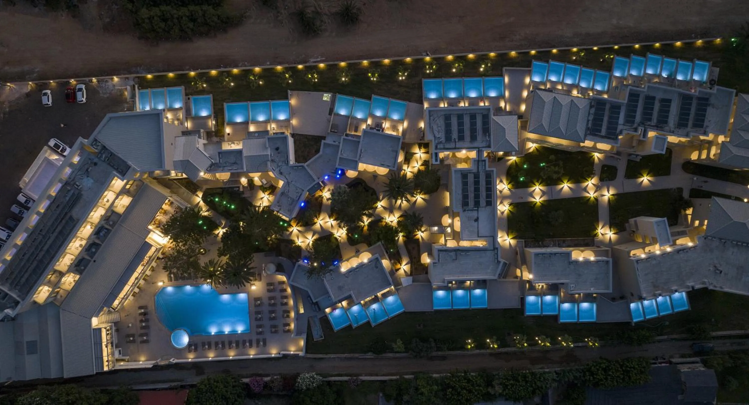 Vantaris Luxury Beach Resort