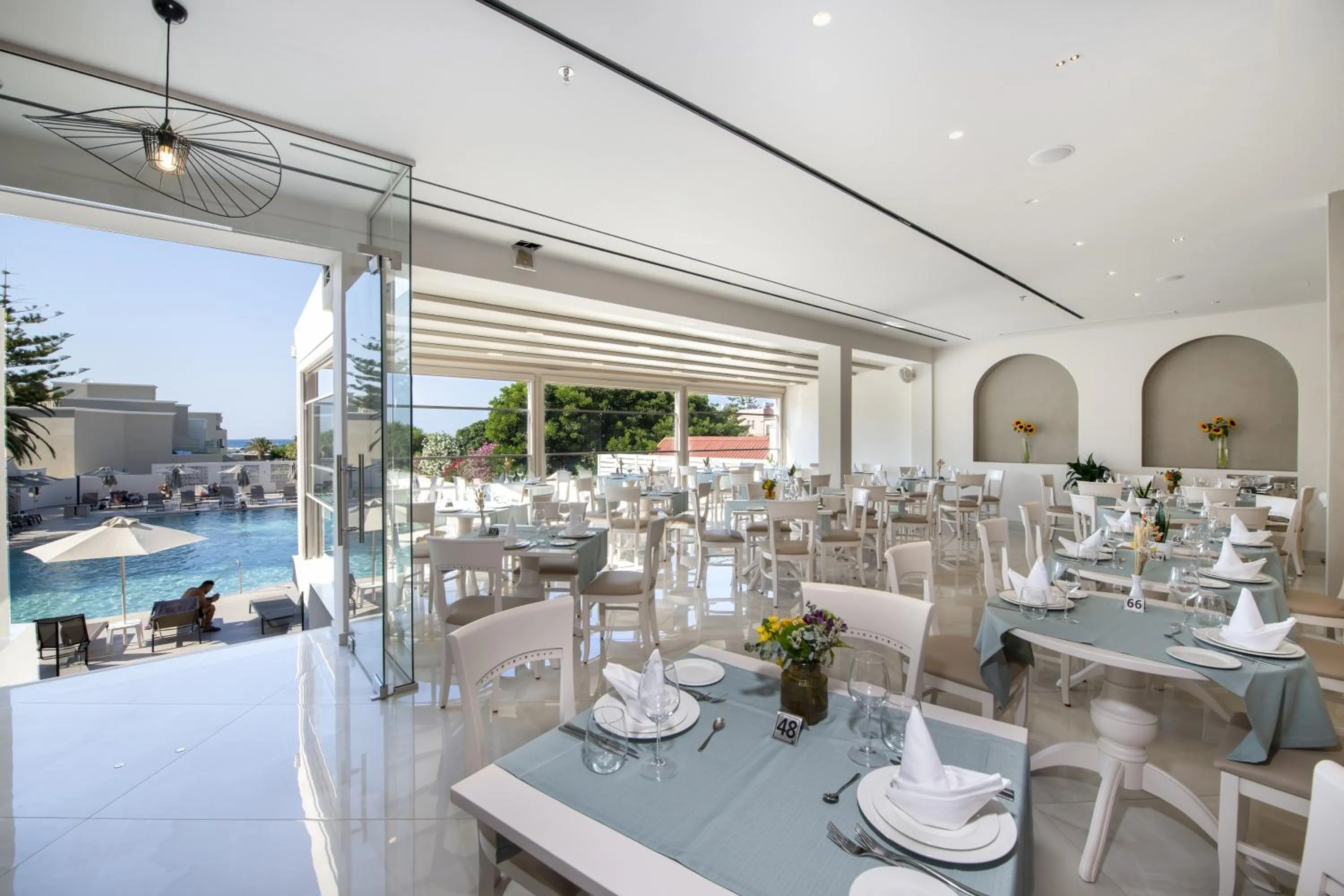 Vantaris Luxury Beach Resort