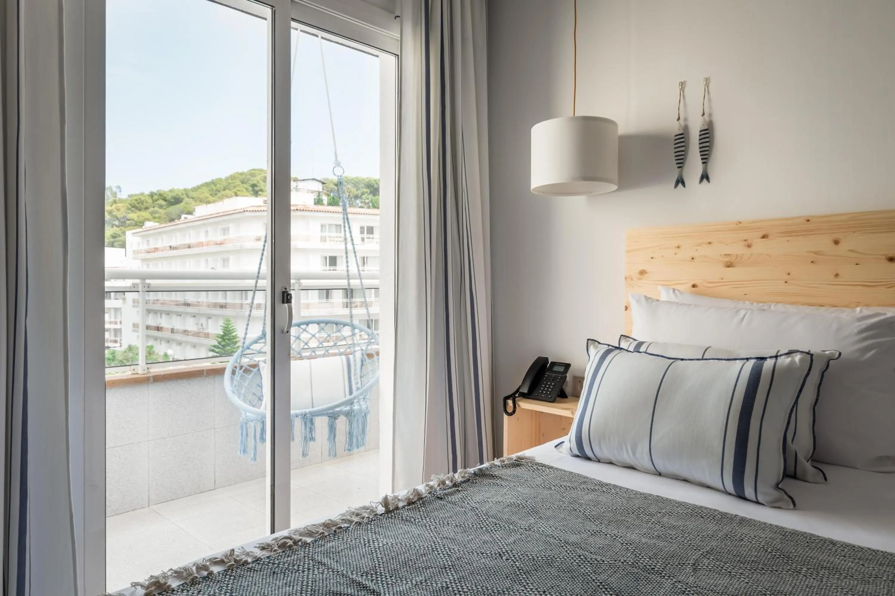 Photo of the whole room, Bed in ALEGRIA Mariner Adults Only