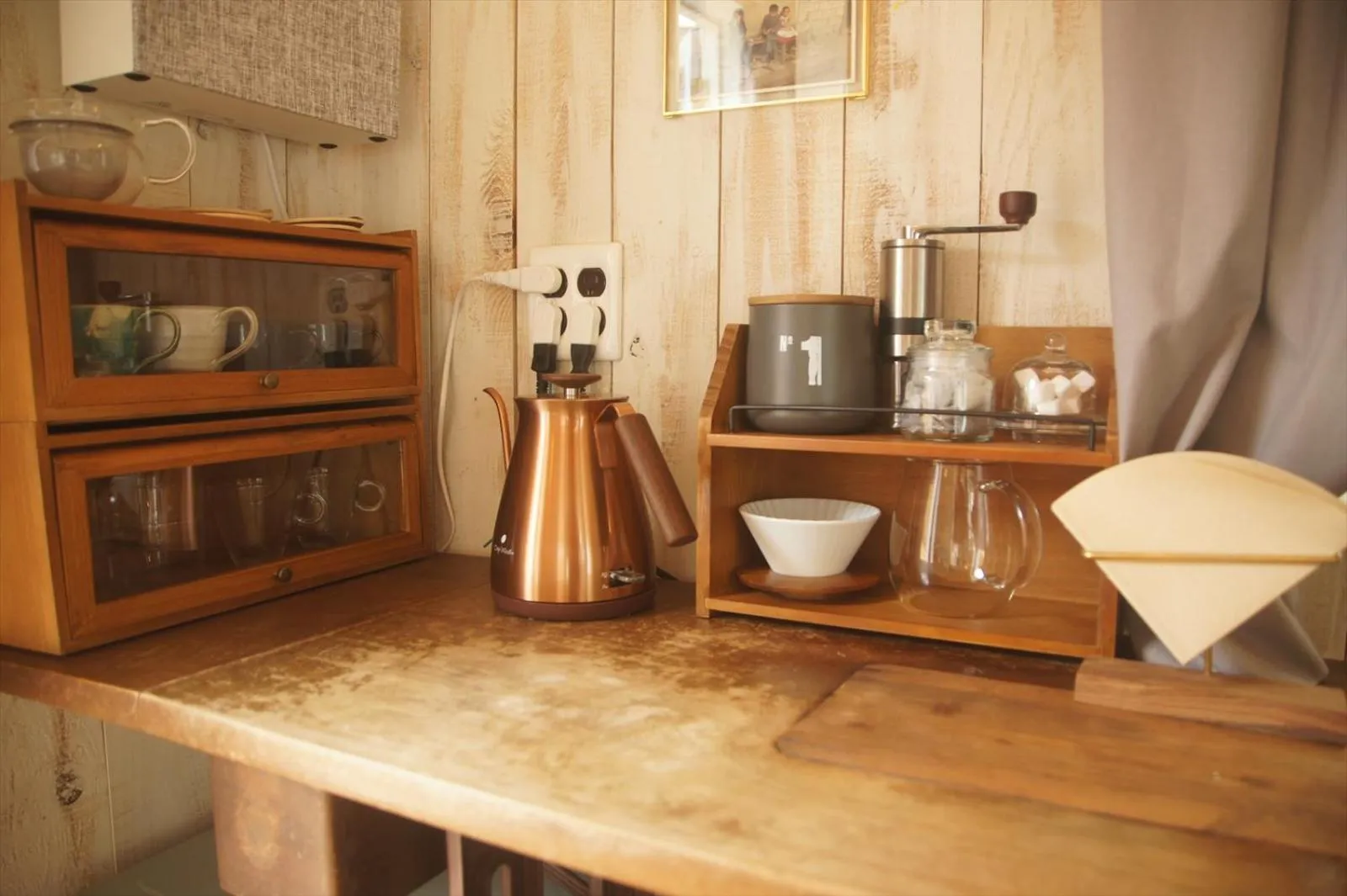 Coffee/tea facilities in Saku Cafe