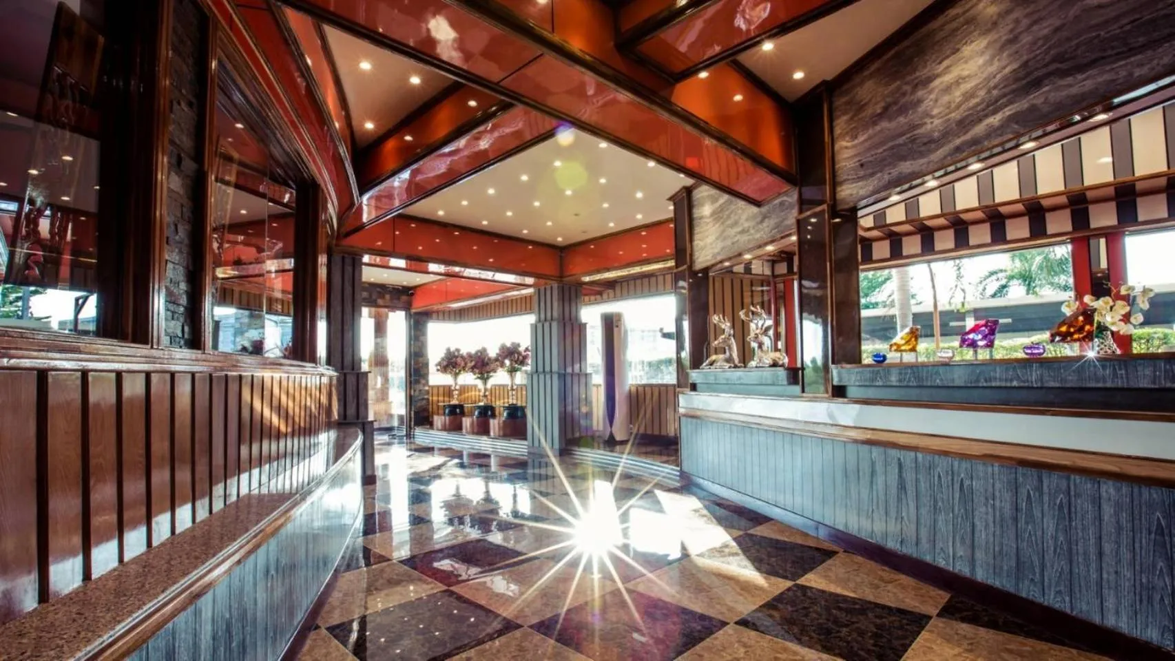 Lobby or reception in Grand Parazo Hotel Suvarnbhumi Airport