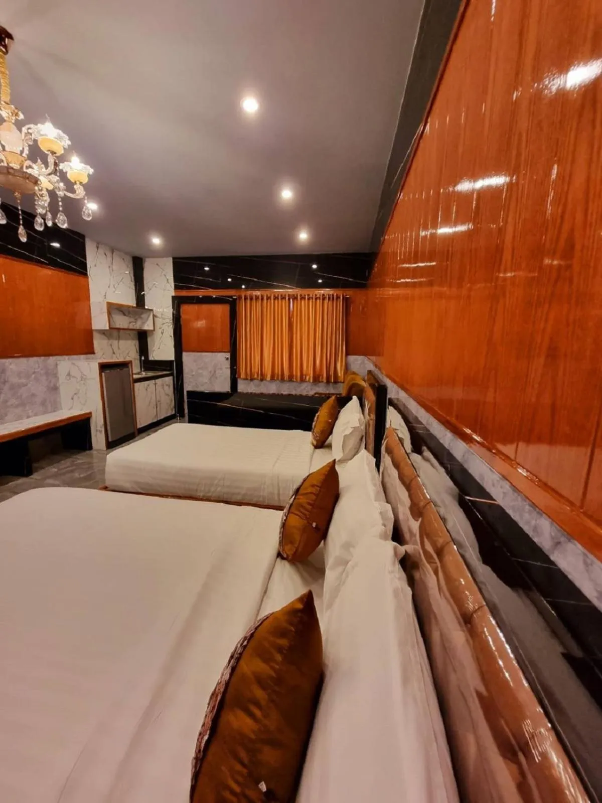 Bed in Grand Parazo Hotel Suvarnbhumi Airport