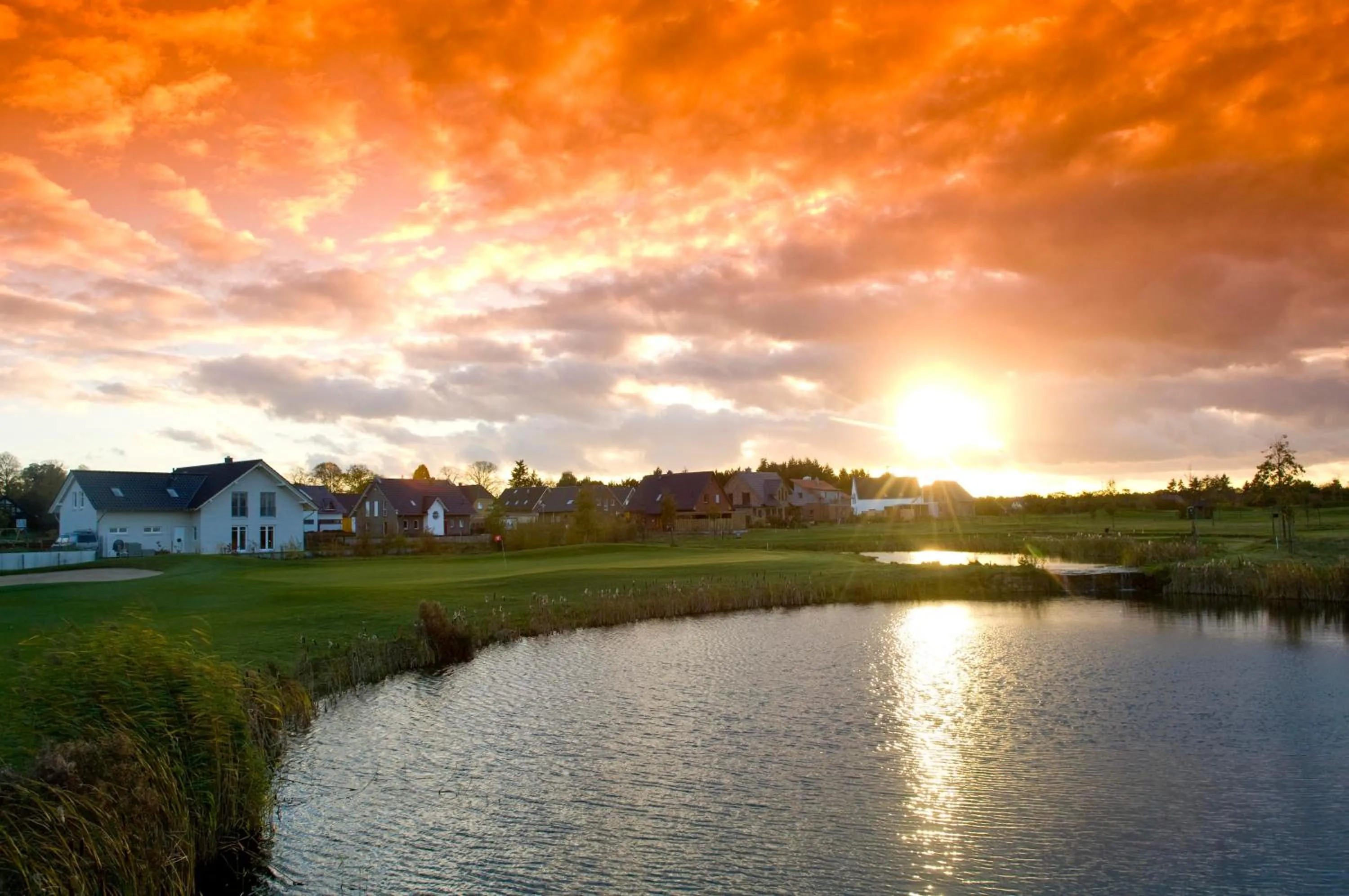 Golfcourse in Castello Apartments
