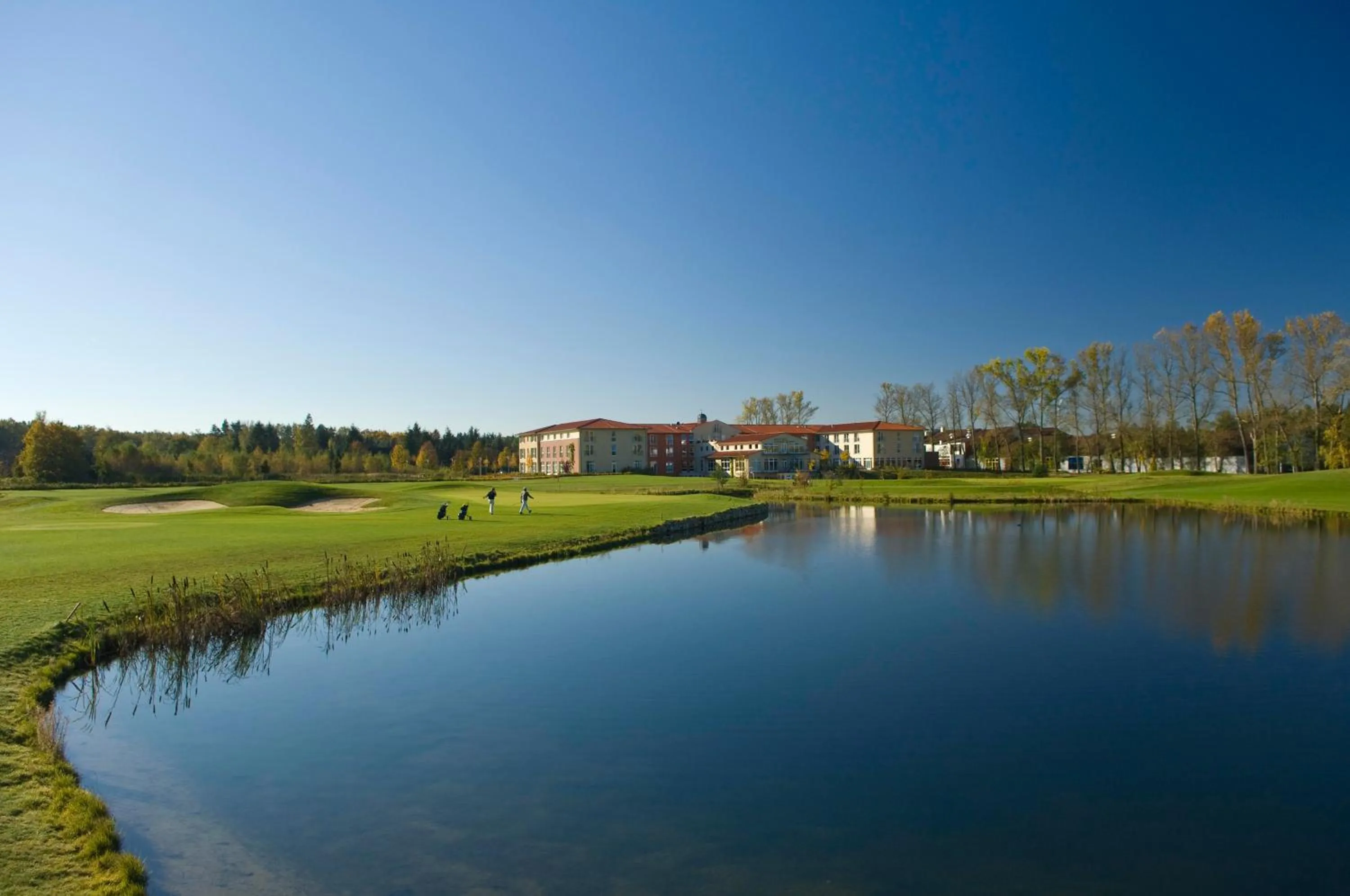 Area and facilities in Castello Apartments