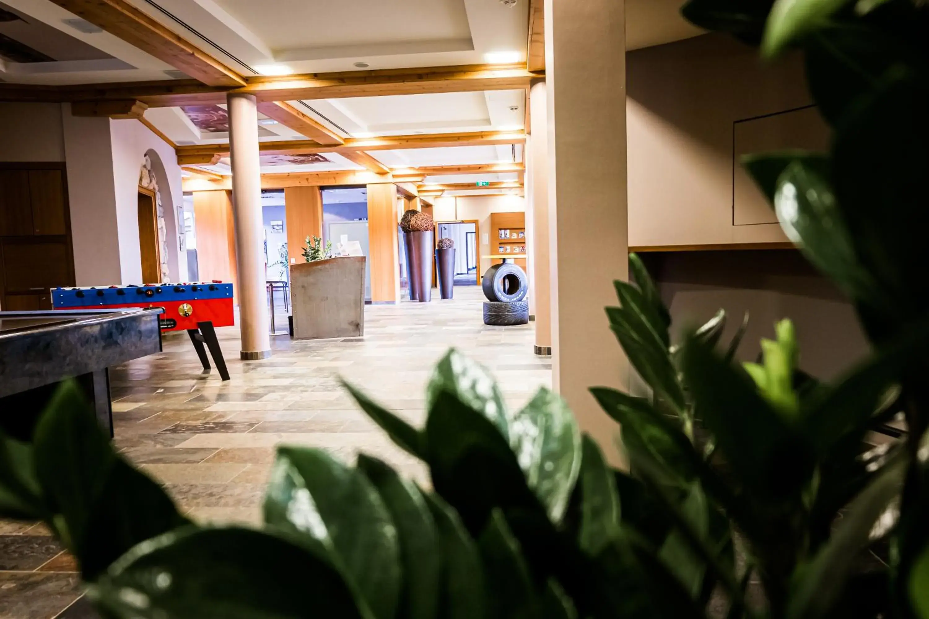 Lobby or reception in Lindner Hotel Nurburgring Motorsport, part of JdV by Hyatt Lobby or reception in Lindner Hotel Nurburgring Motorsport, part of JdV by Hyatt