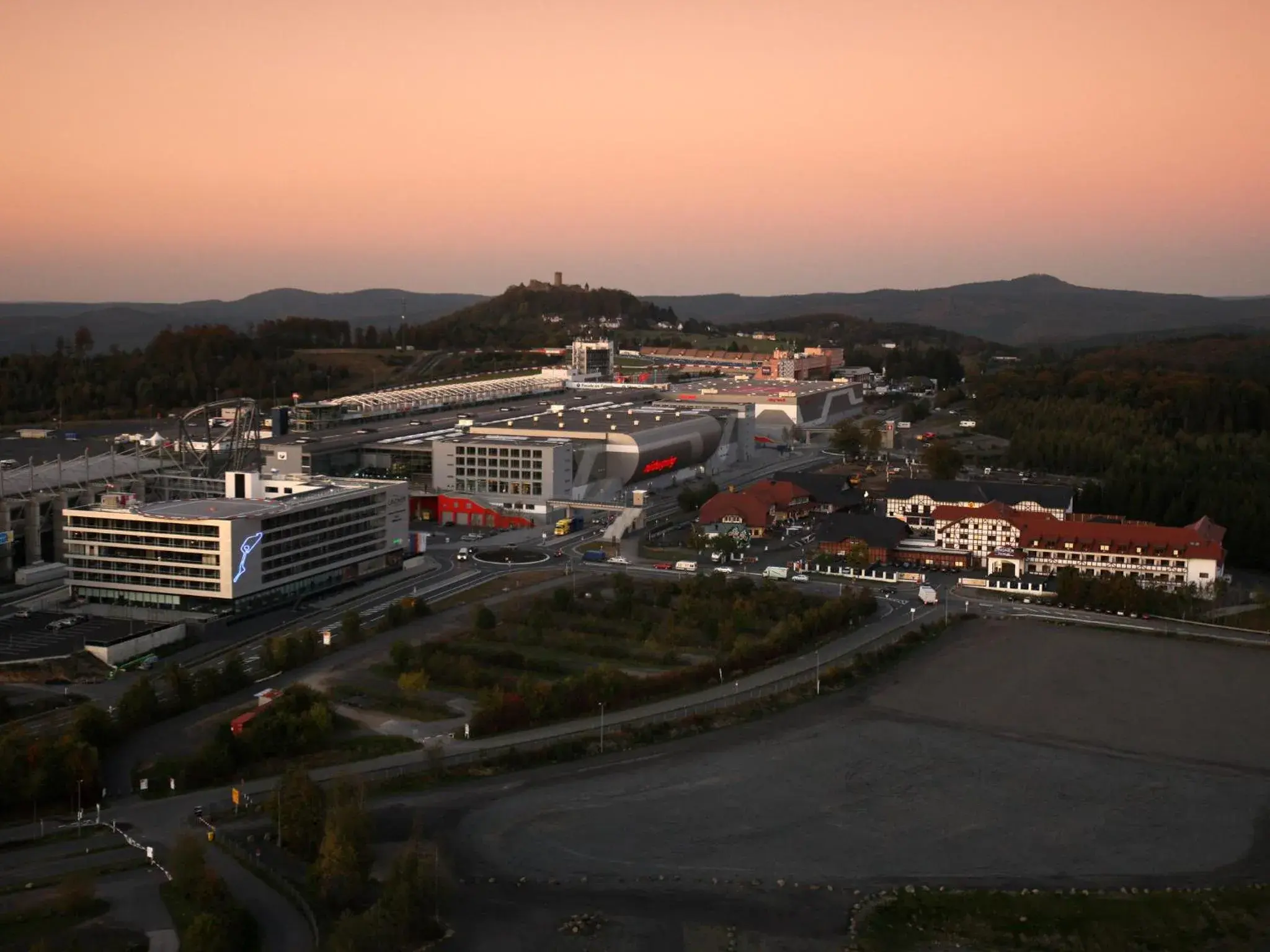 Bird's eye view in Lindner Hotel Nurburgring Motorsport, part of JdV by Hyatt Bird's eye view in Lindner Hotel Nurburgring Motorsport, part of JdV by Hyatt