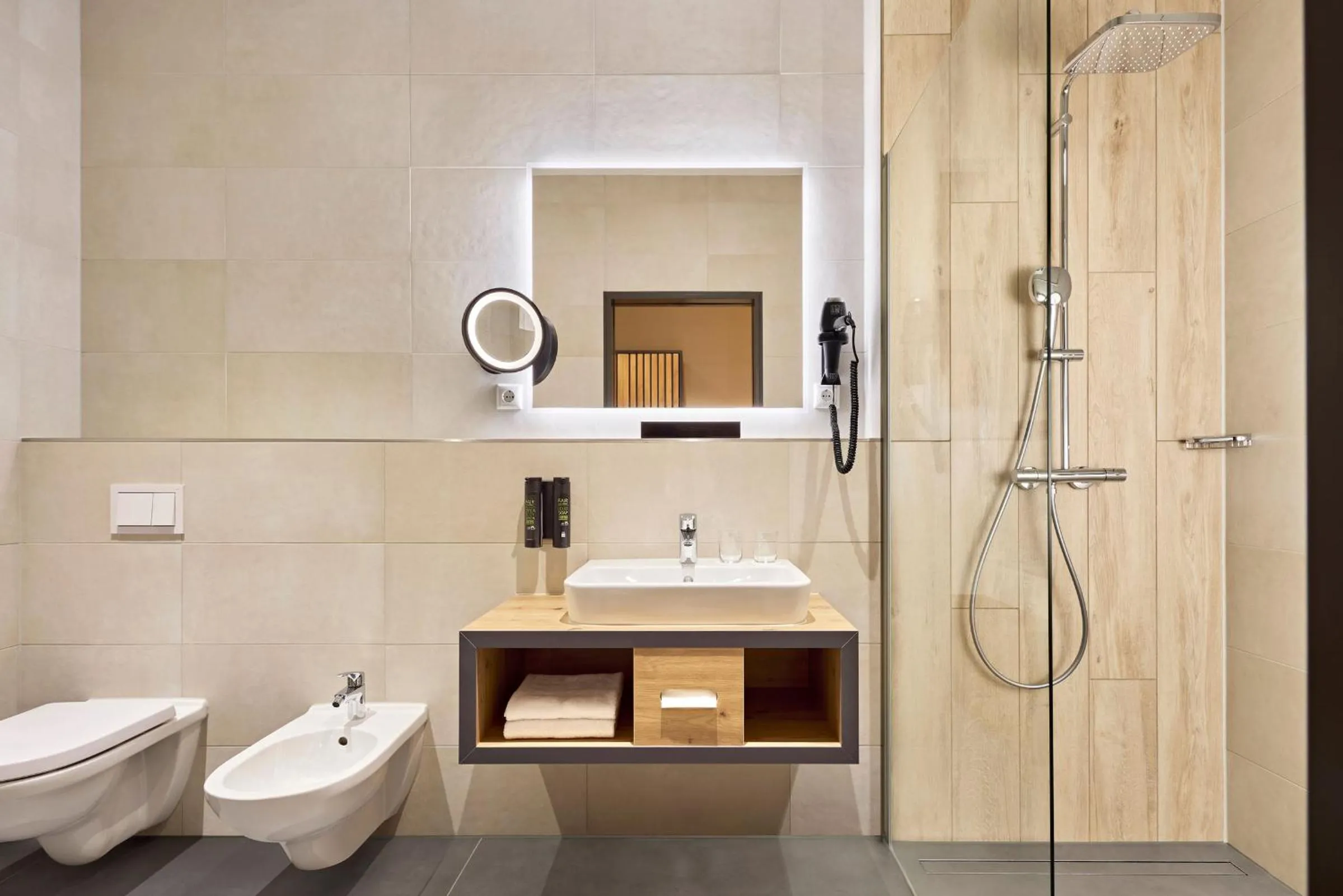 Bathroom in Nürburgring Motorsport Hotel