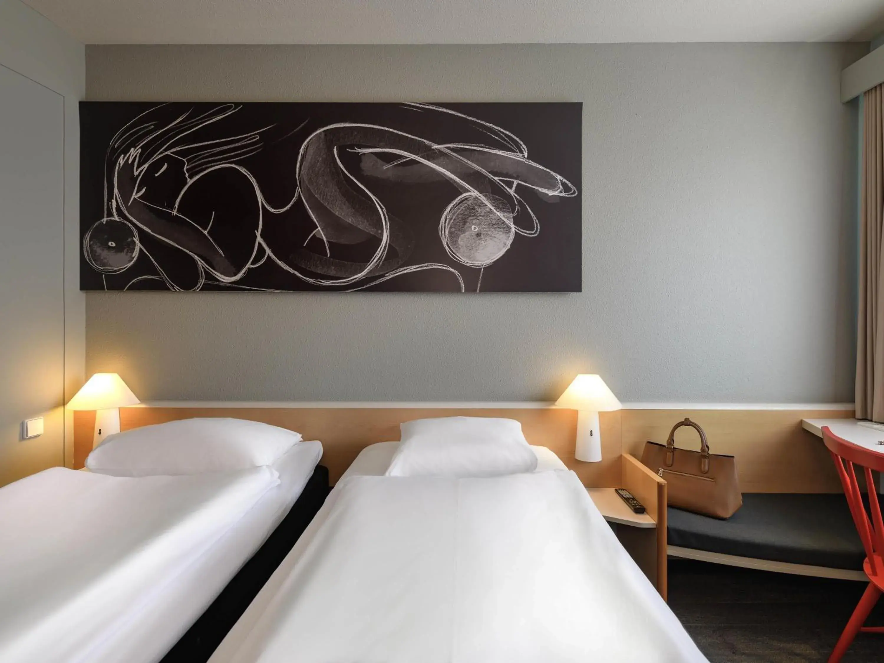 Bedroom, Bed in ibis Hamburg Alsterring Bedroom, Bed in ibis Hamburg Alsterring