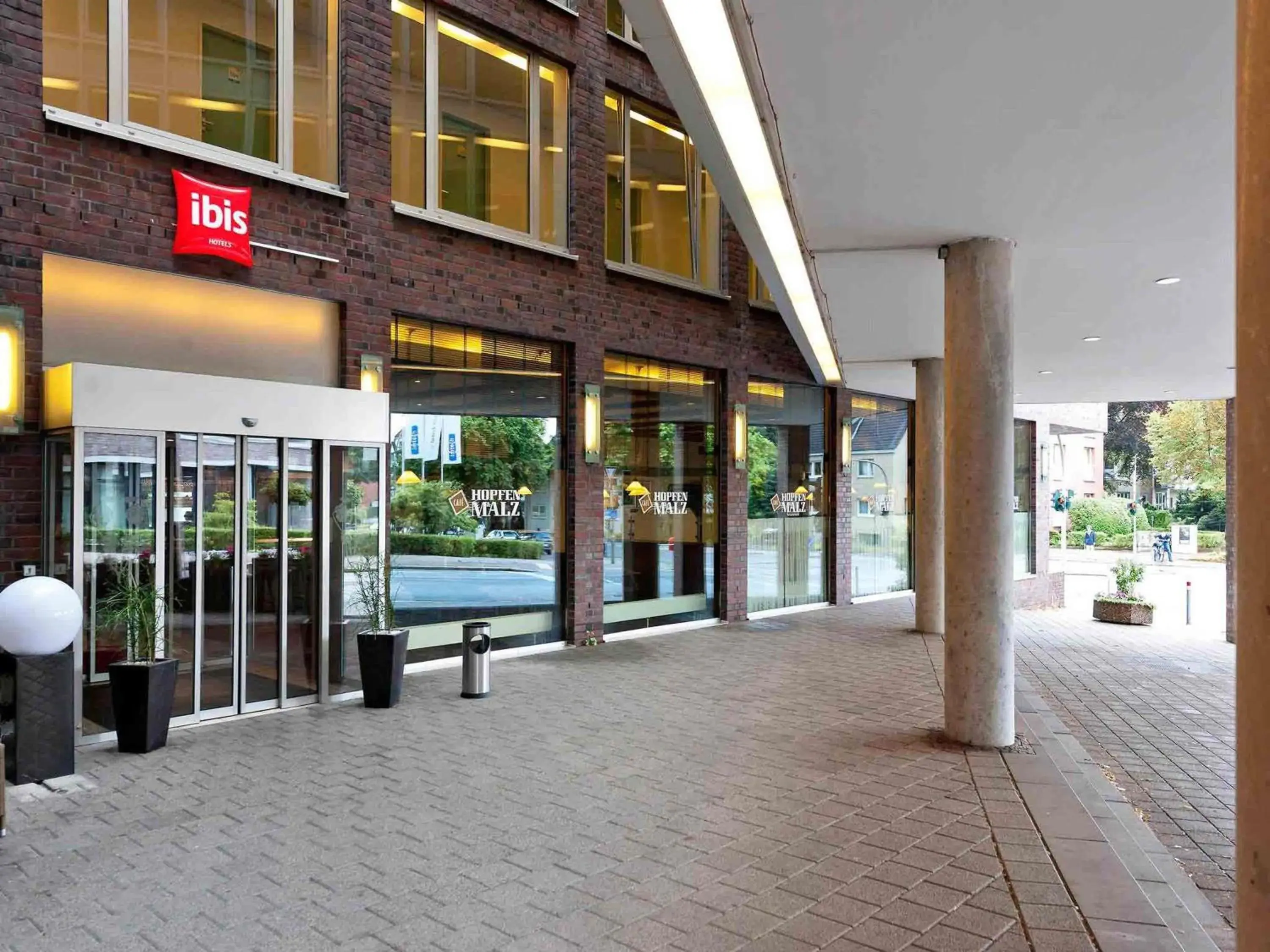 Property building in ibis Hamburg Alsterring Property building in ibis Hamburg Alsterring