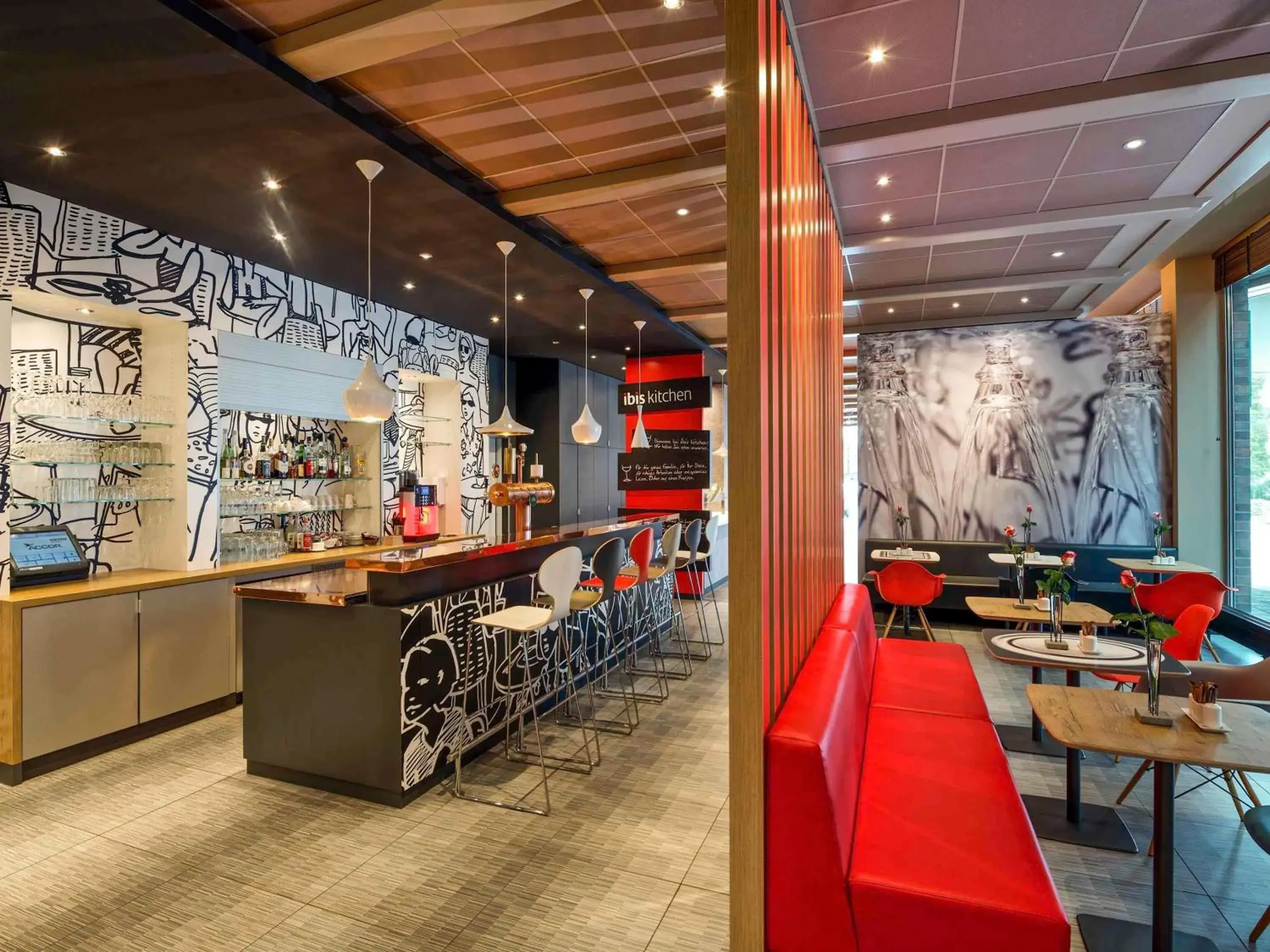 Lounge or bar in ibis Hamburg Alsterring Lounge or bar in ibis Hamburg Alsterring