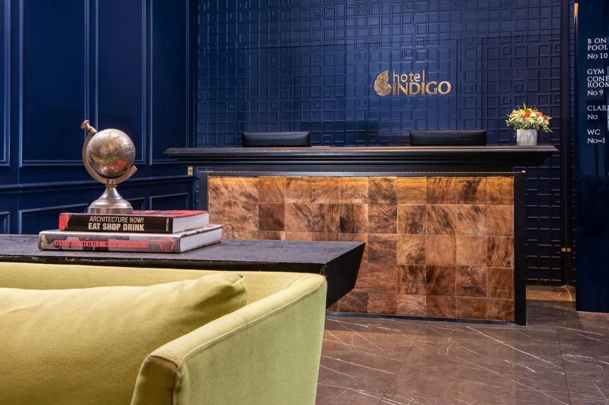 Lobby or reception in Hotel Indigo Tel Aviv - Diamond District by IHG Lobby or reception in Hotel Indigo Tel Aviv - Diamond District by IHG