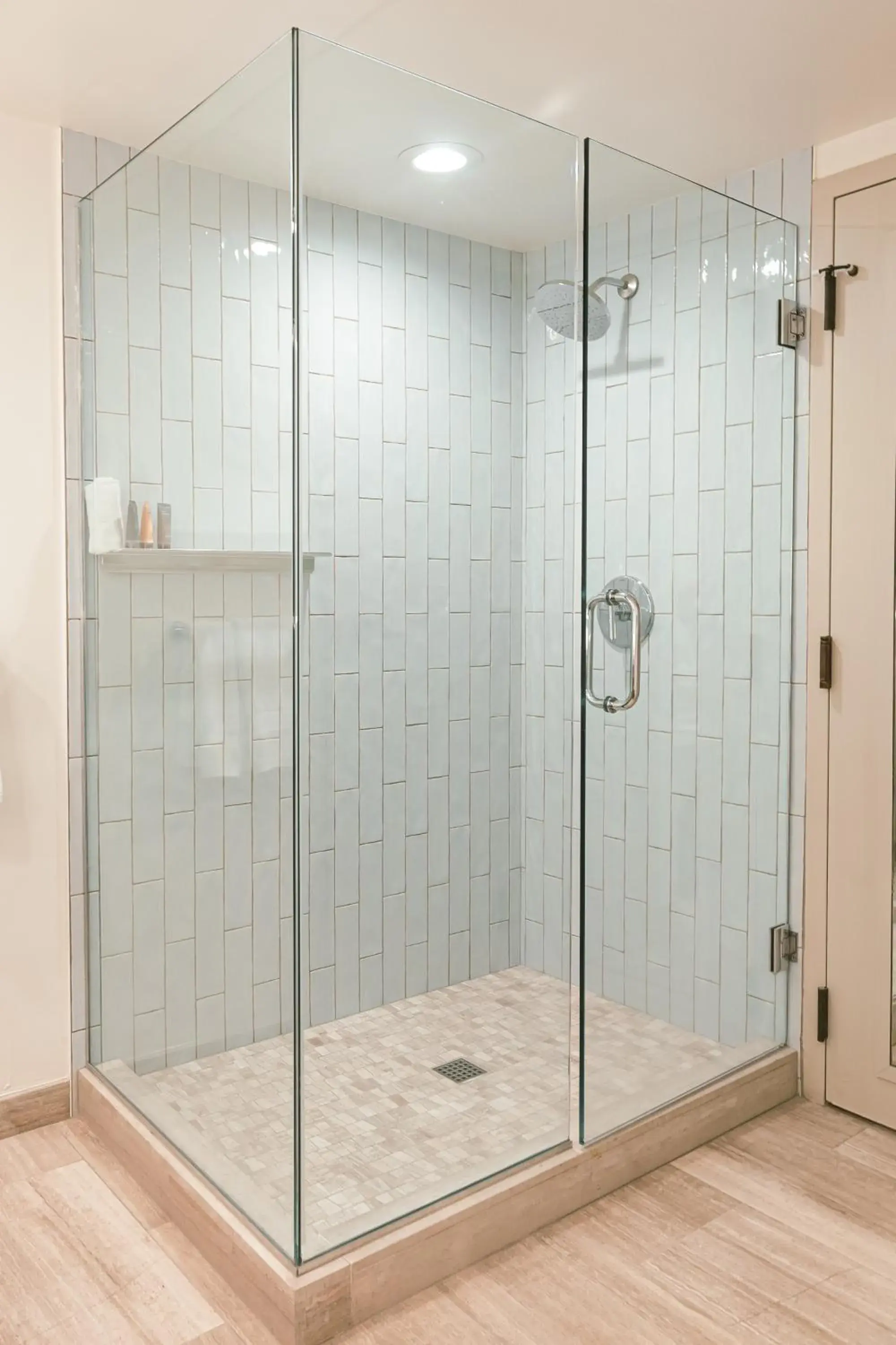 Ocatilla King Room - Hearing Access in Arizona Biltmore, LXR Hotels & Resorts Ocatilla King Room - Hearing Access in Arizona Biltmore, LXR Hotels & Resorts