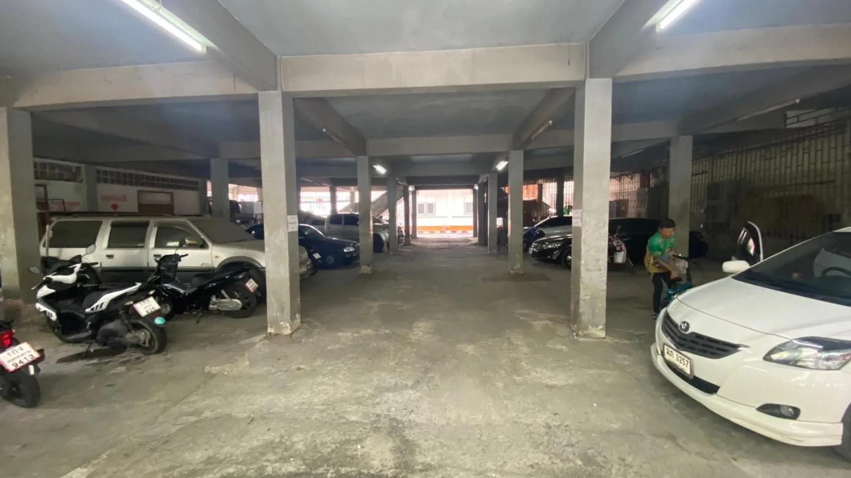 Alongkorn hotel by SB