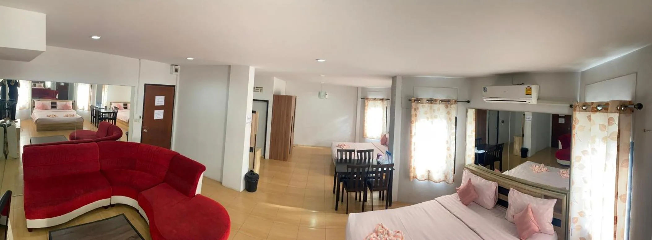 Bed in Alongkorn hotel by SB