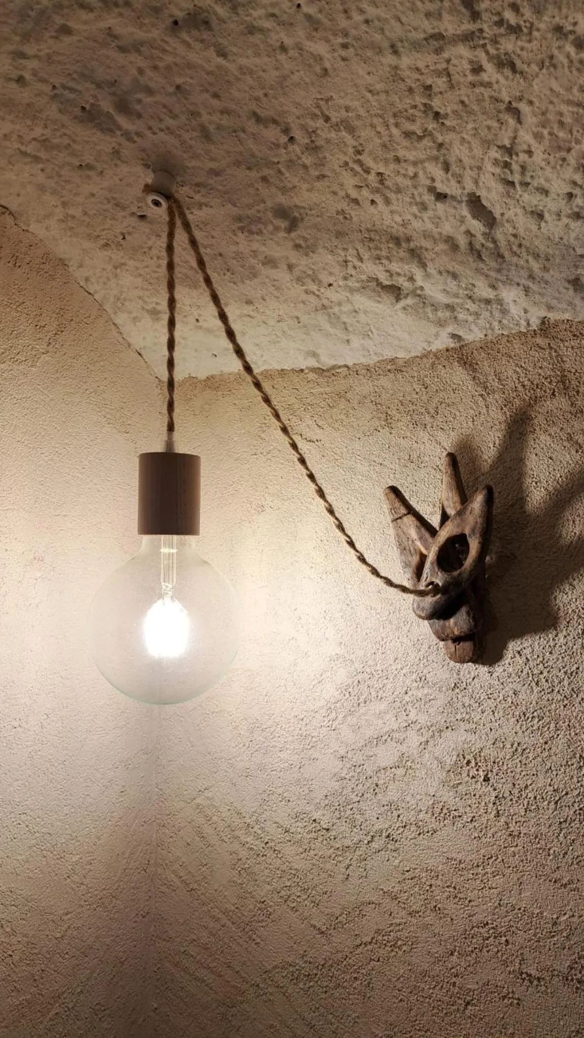 Decorative detail in Osteria l'iero d'Eima'