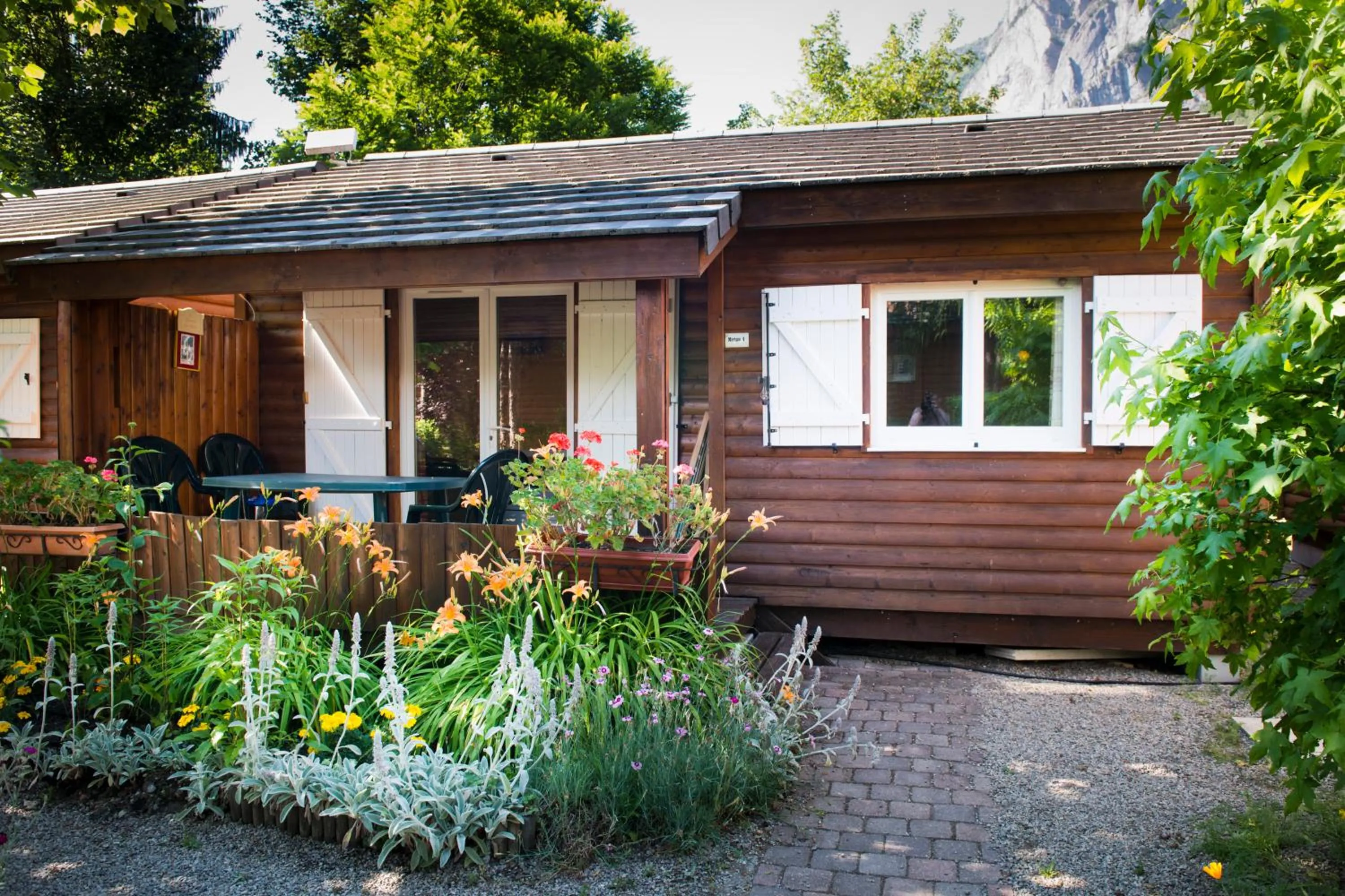 Patio in A La Rencontre Du Soleil - Camping